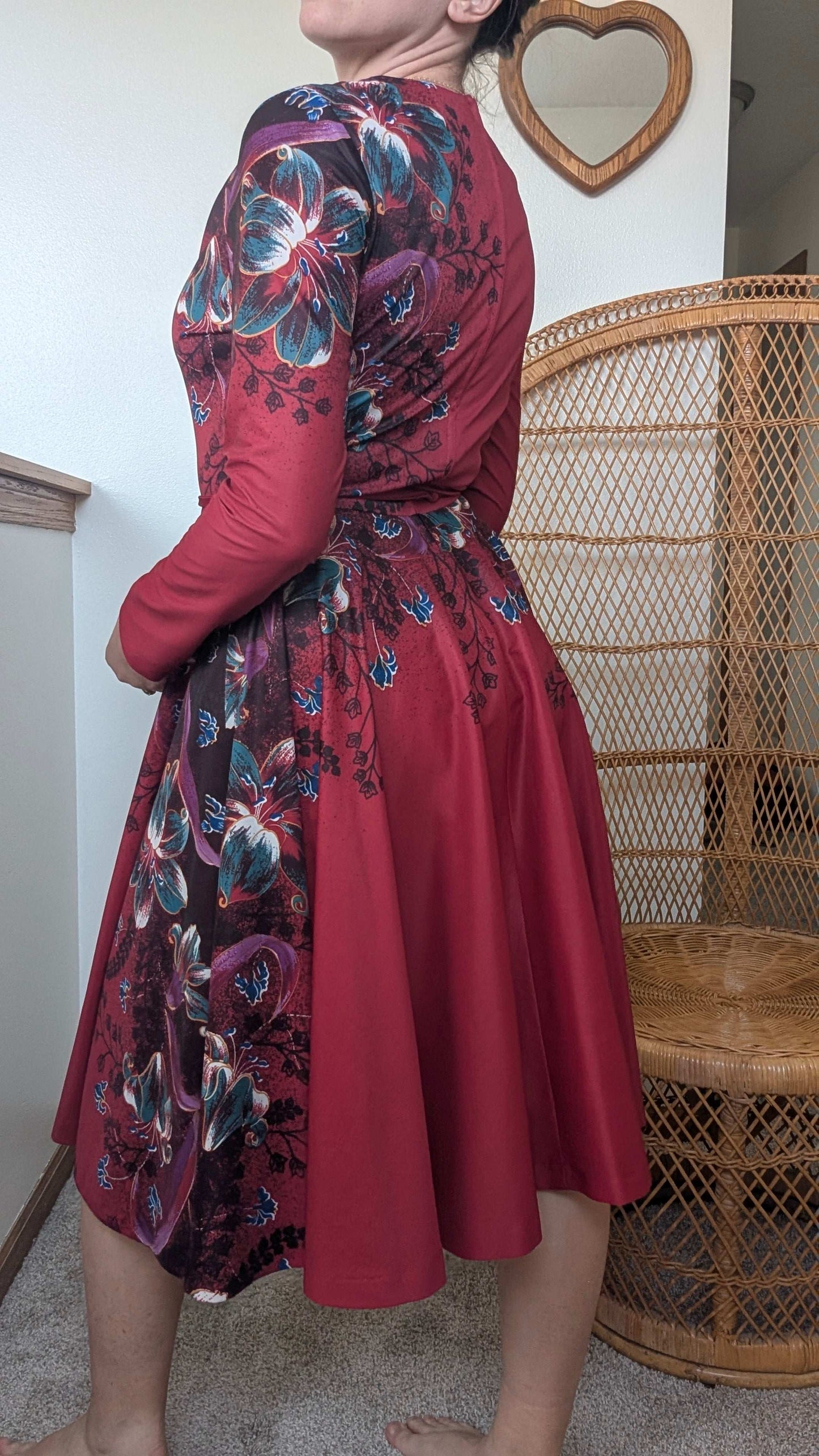 1970s berry floral dress Dress Rad Bonnie's Vintage