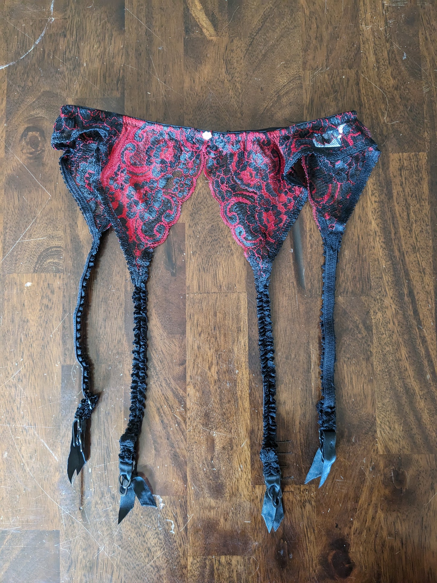 1980s panty & garter belt set Lingerie Rad Bonnie's Vintage