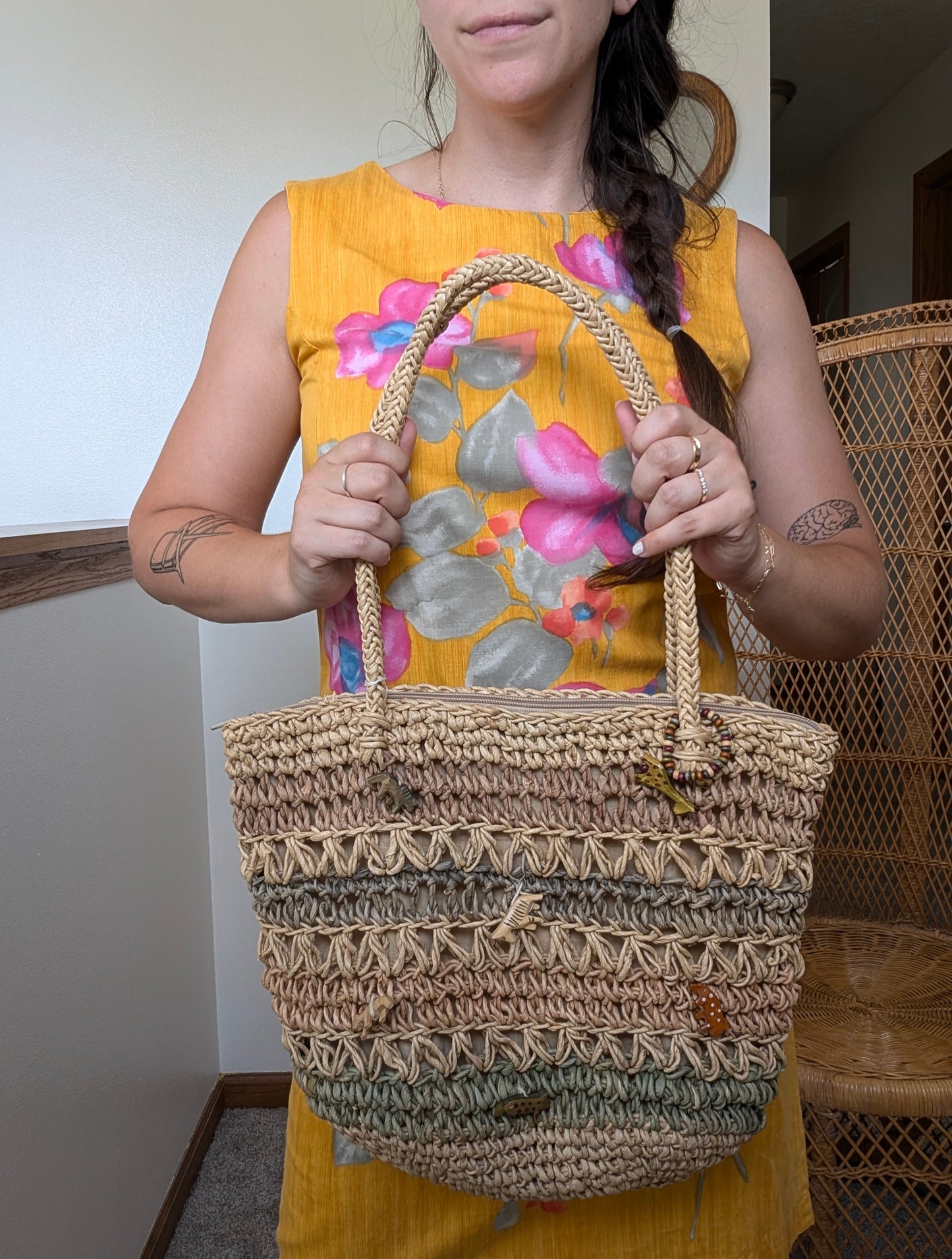 1990s straw beach bag