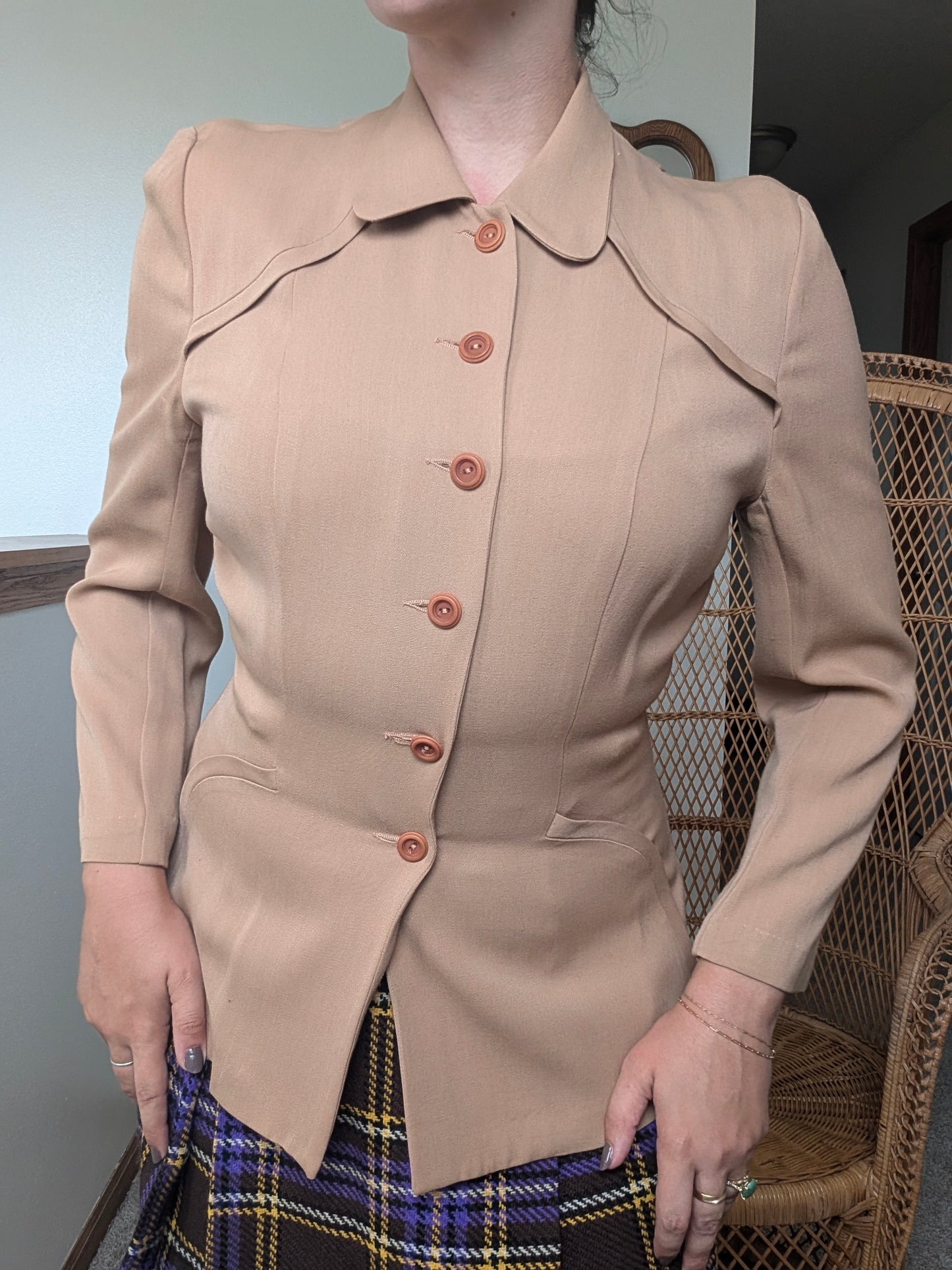 1940s tailored camel blazer Jacket Rad Bonnie's Vintage