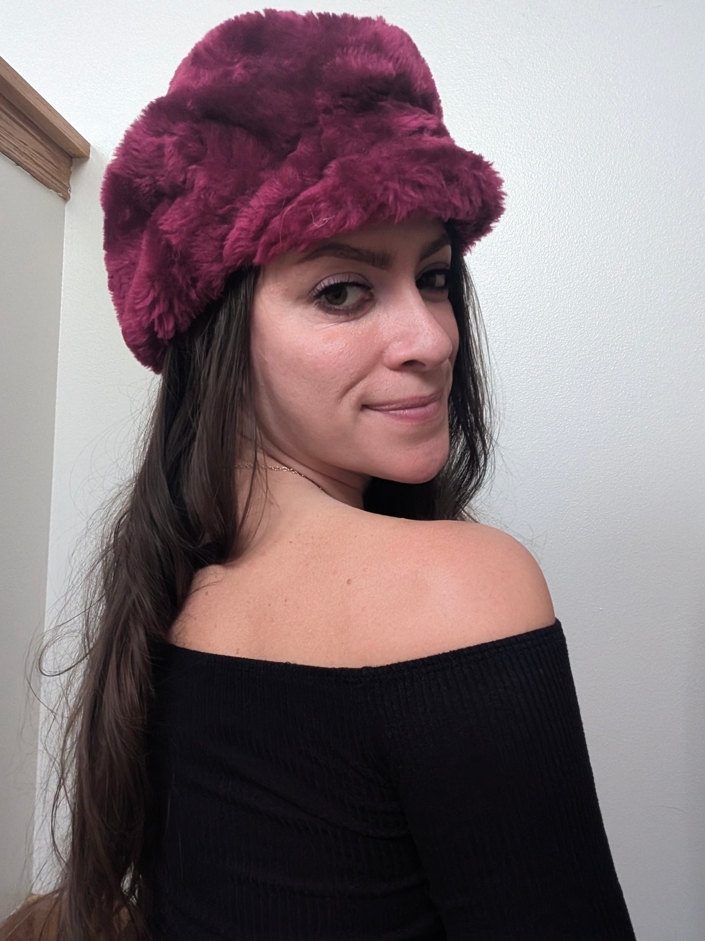 1990s fur hat hat Rad Bonnie's Vintage