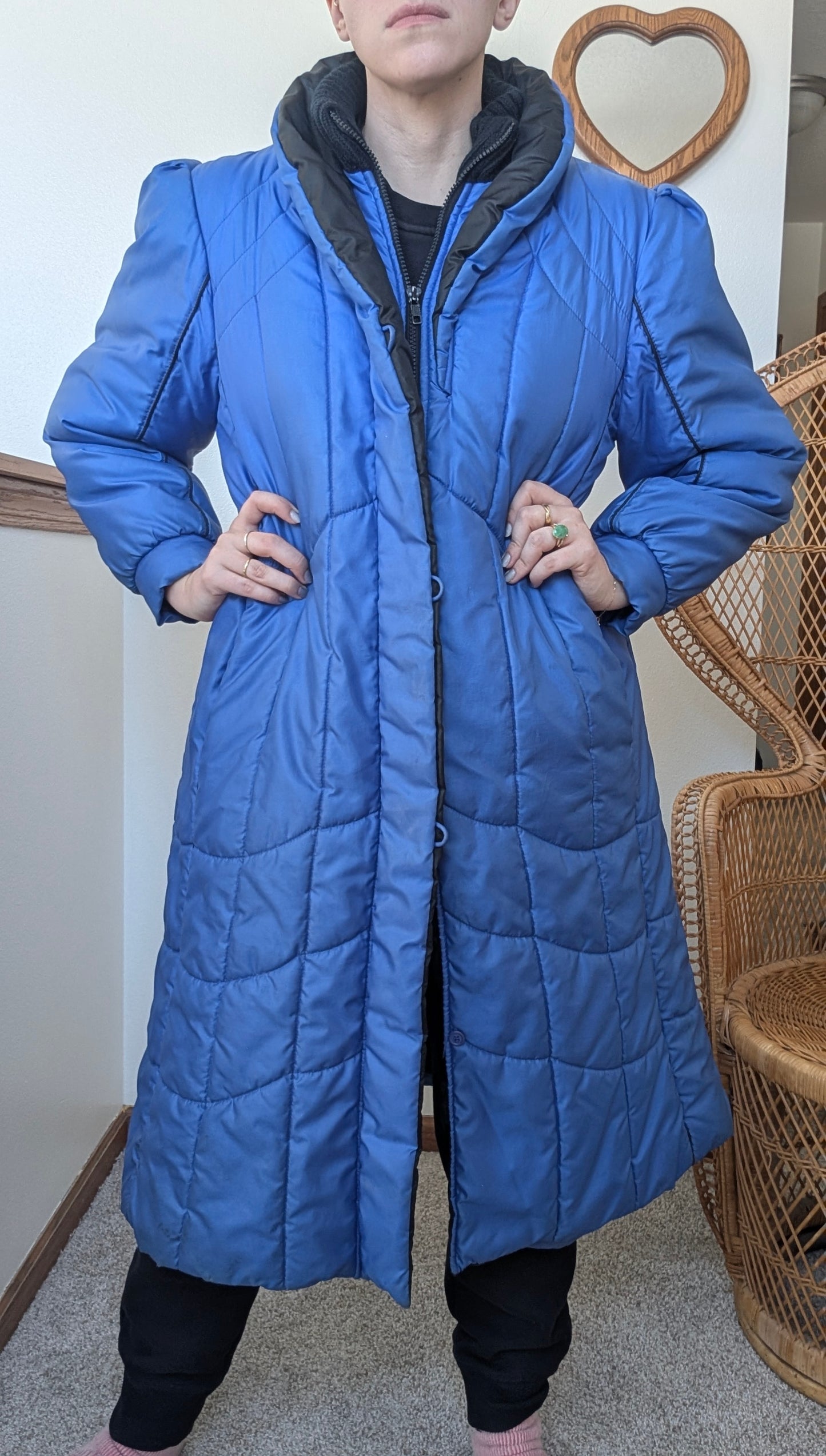 1980s blue puffer Coat Rad Bonnie's Vintage