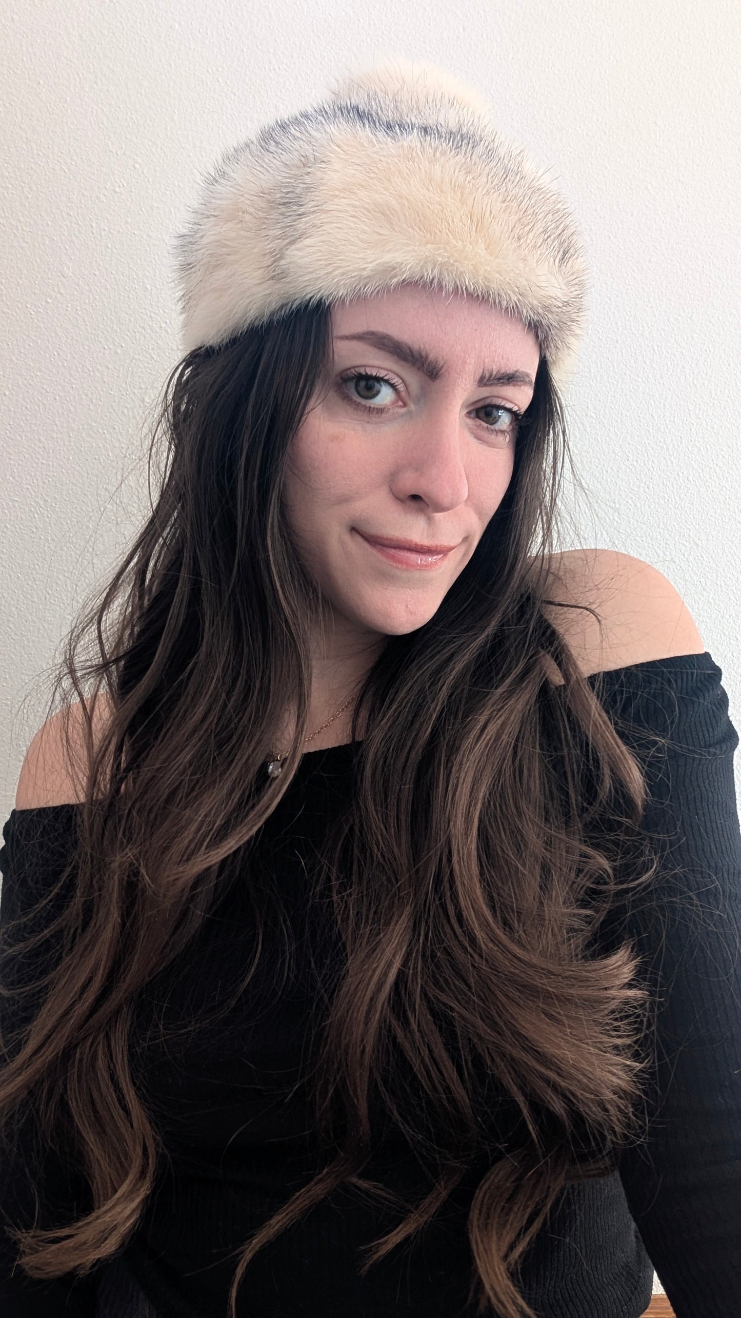 1960s fur hat hat Rad Bonnie's Vintage