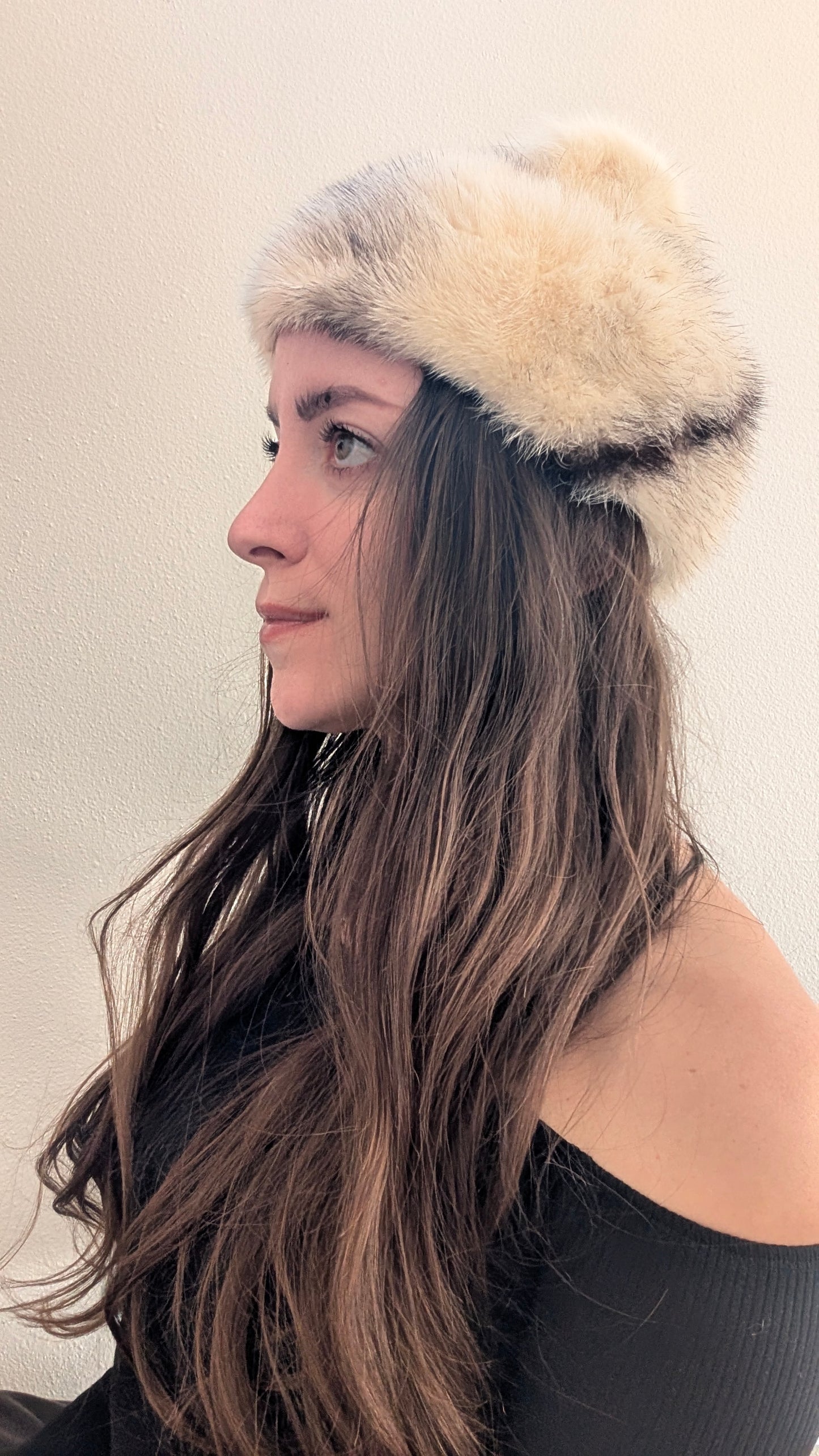 1960s fur hat hat Rad Bonnie's Vintage