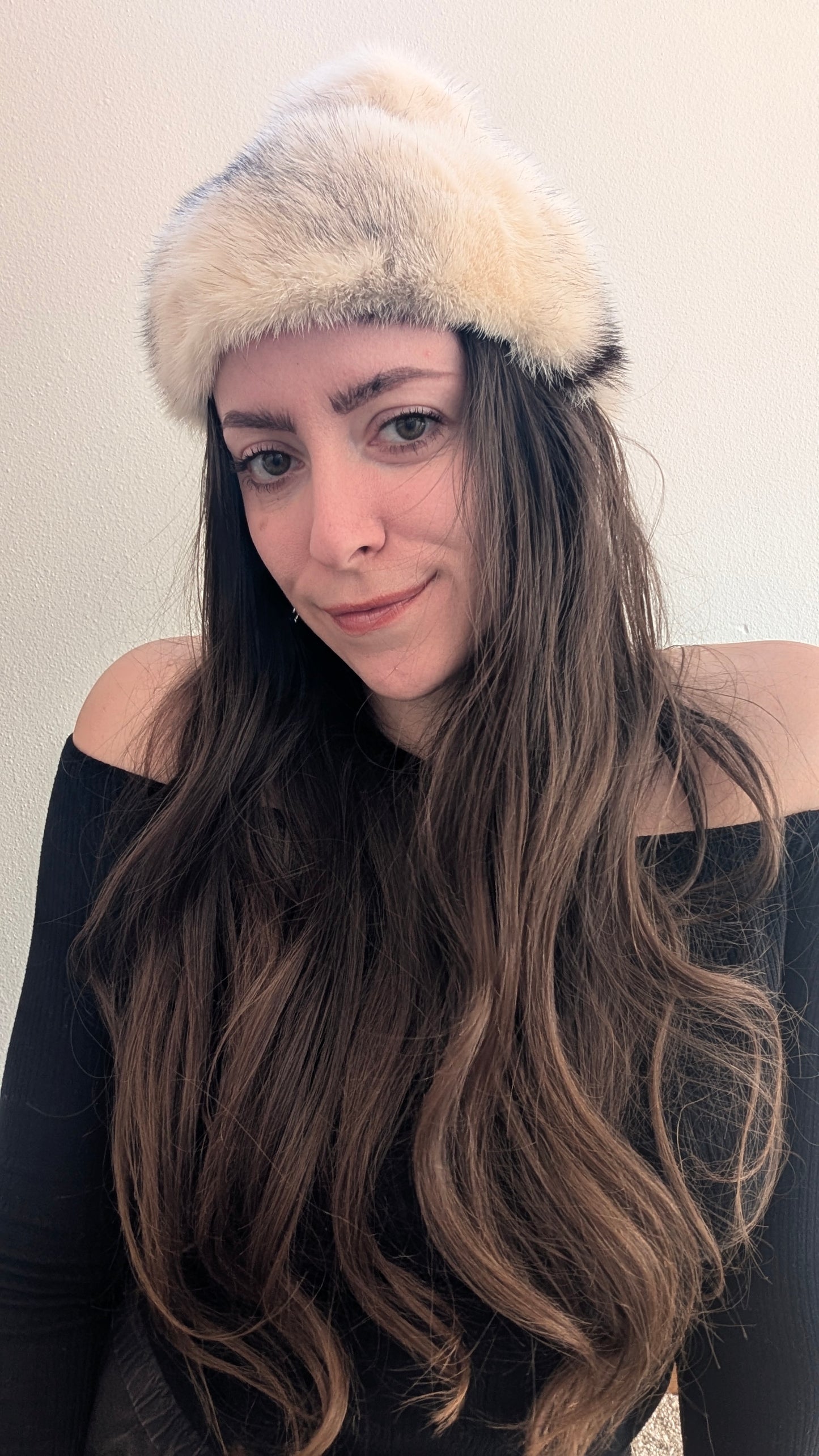 1960s fur hat hat Rad Bonnie's Vintage