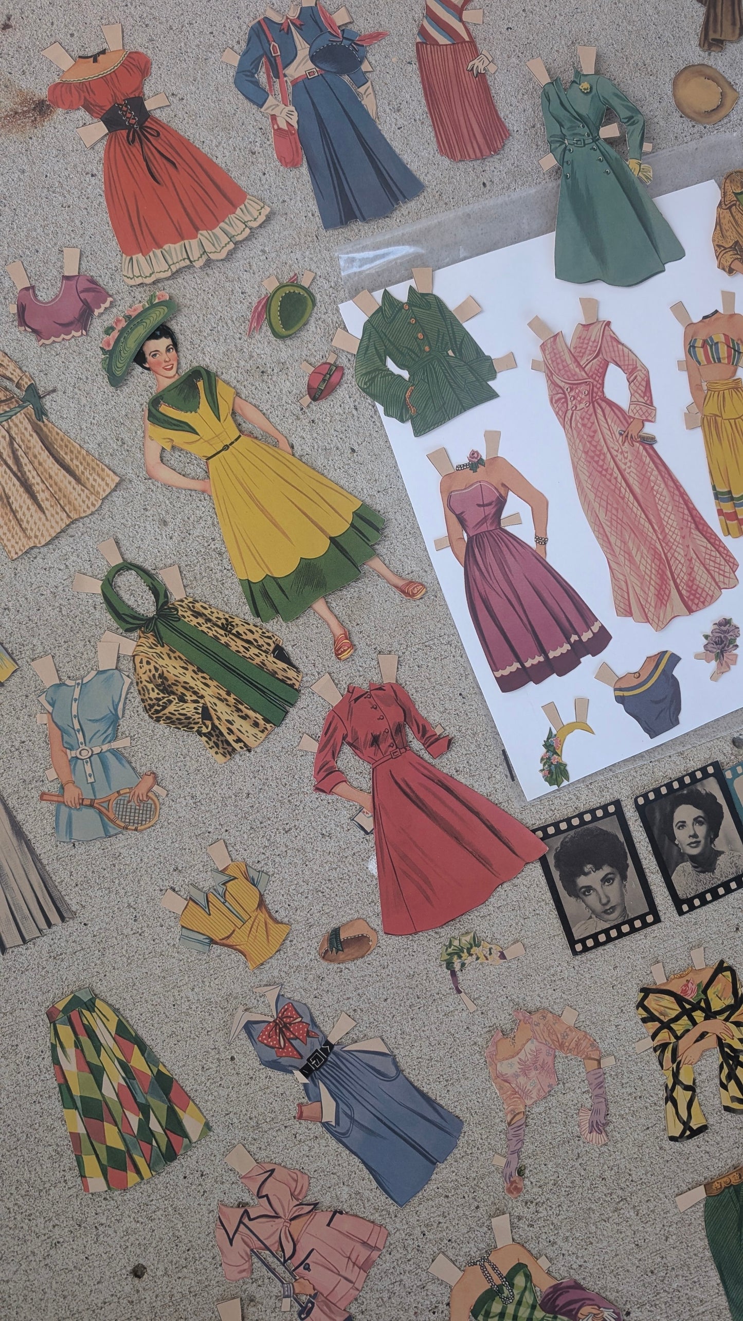 Vintage Elizabeth Taylor paper doll set paper dolls Rad Bonnie's Vintage