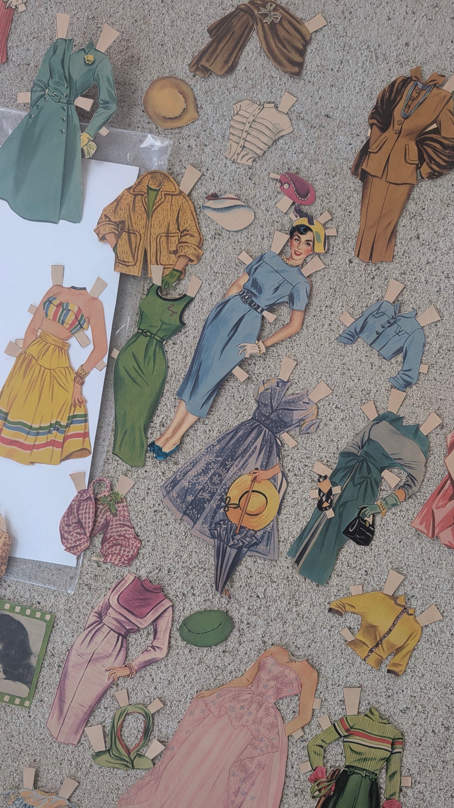 Vintage Elizabeth Taylor paper doll set paper dolls Rad Bonnie's Vintage
