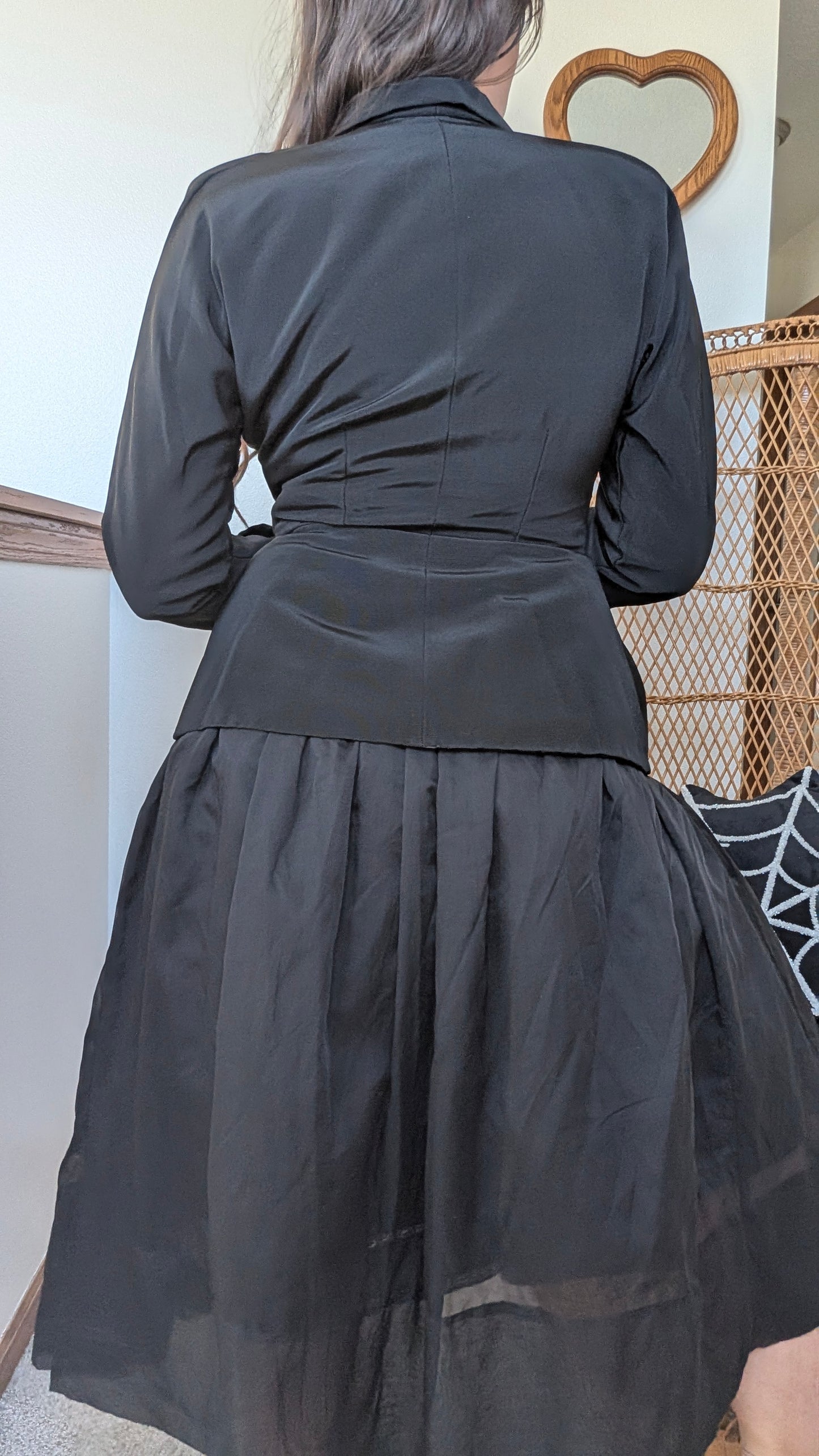 1940s luxury skirt suit