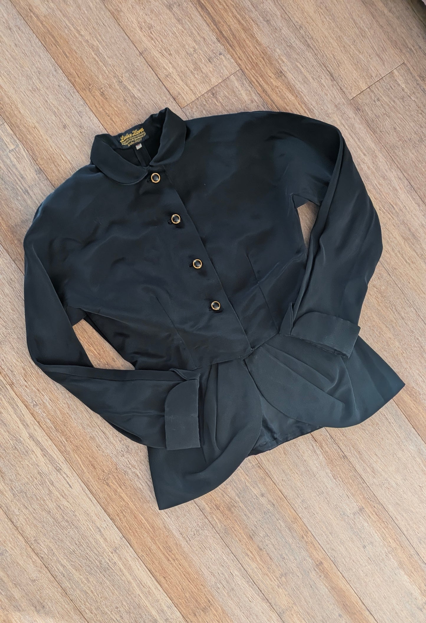 1940s luxury skirt suit