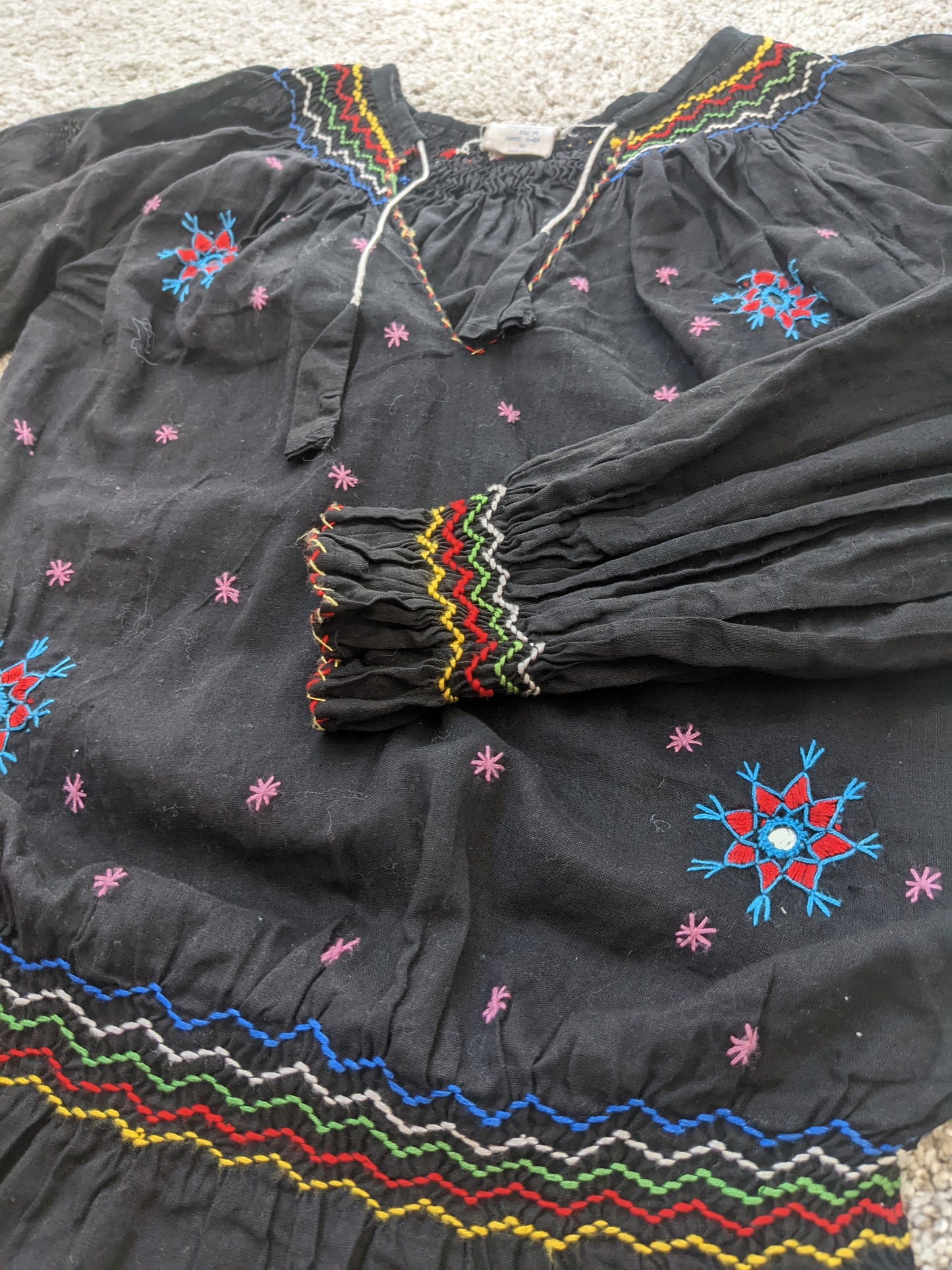 1970s Embroidered Folk Top Shirt Rad Bonnie's Vintage