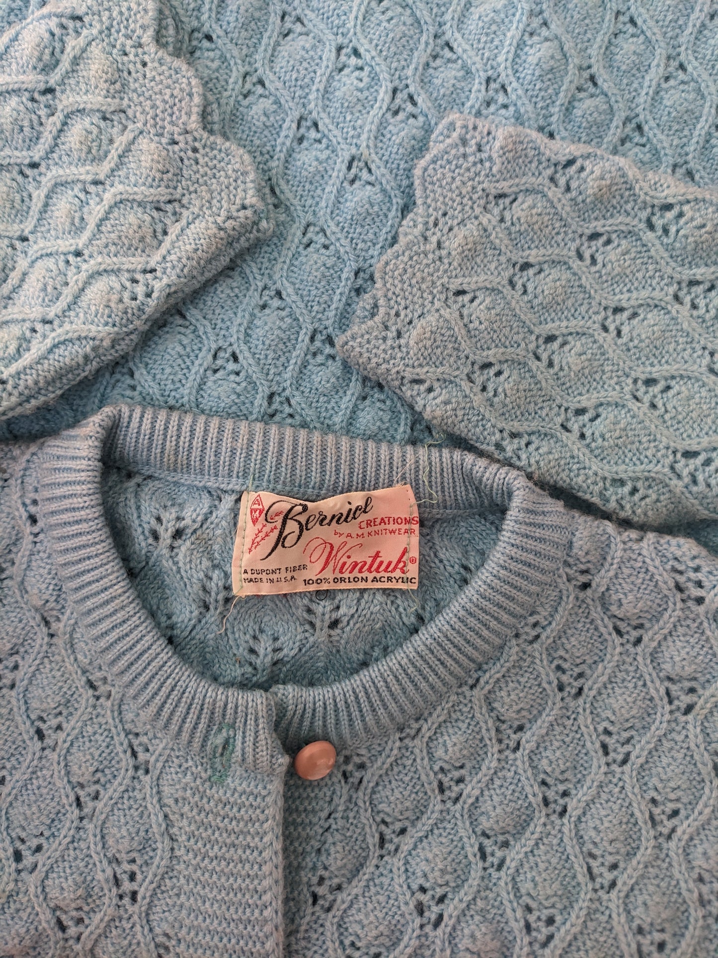 1940s 100% Orlon Acrylic Cardigan Rad Bonnie's Vintage