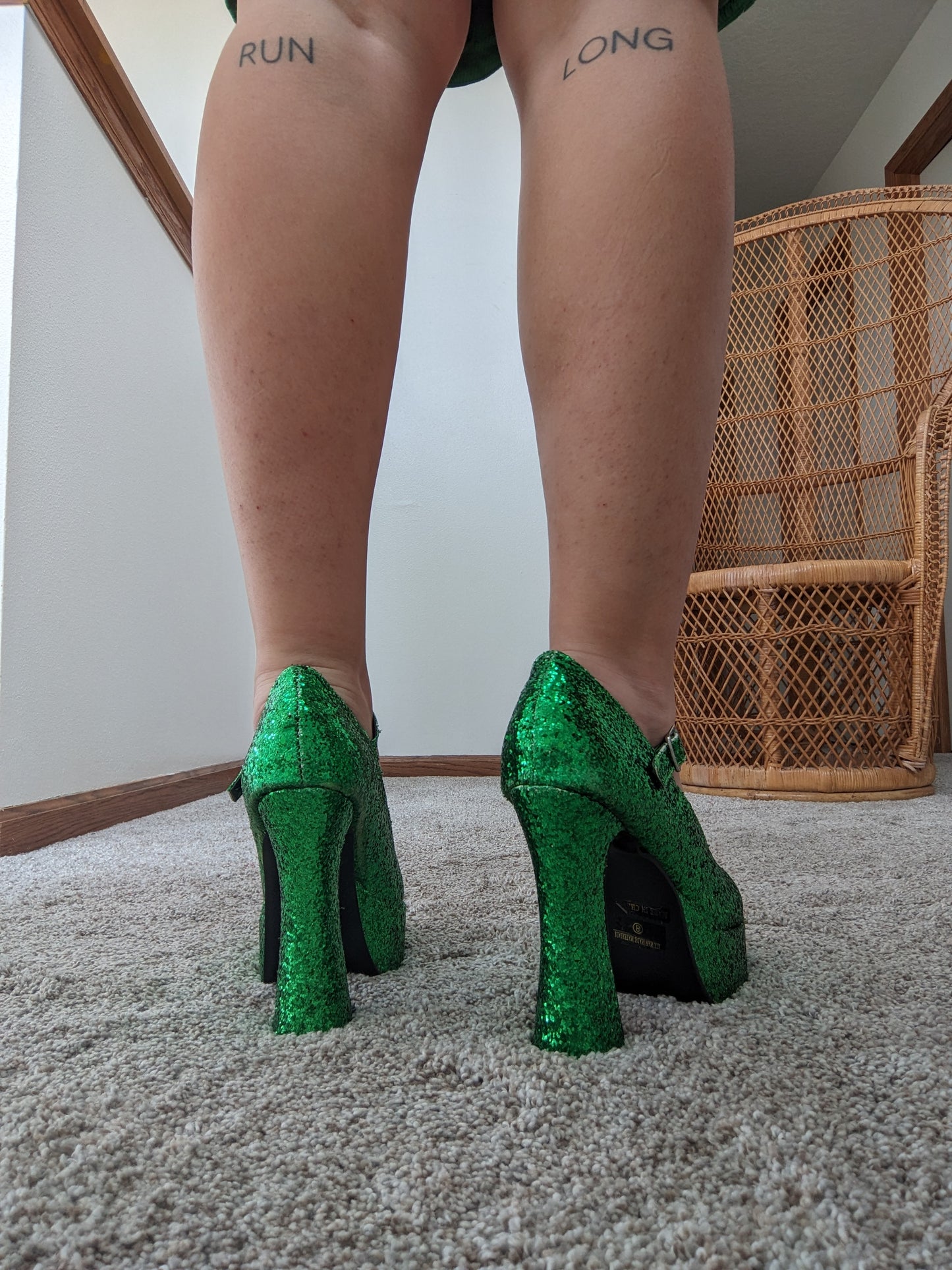 Y2k does 1970s sequin Mary Jane platforms Shoes Rad Bonnie's Vintage