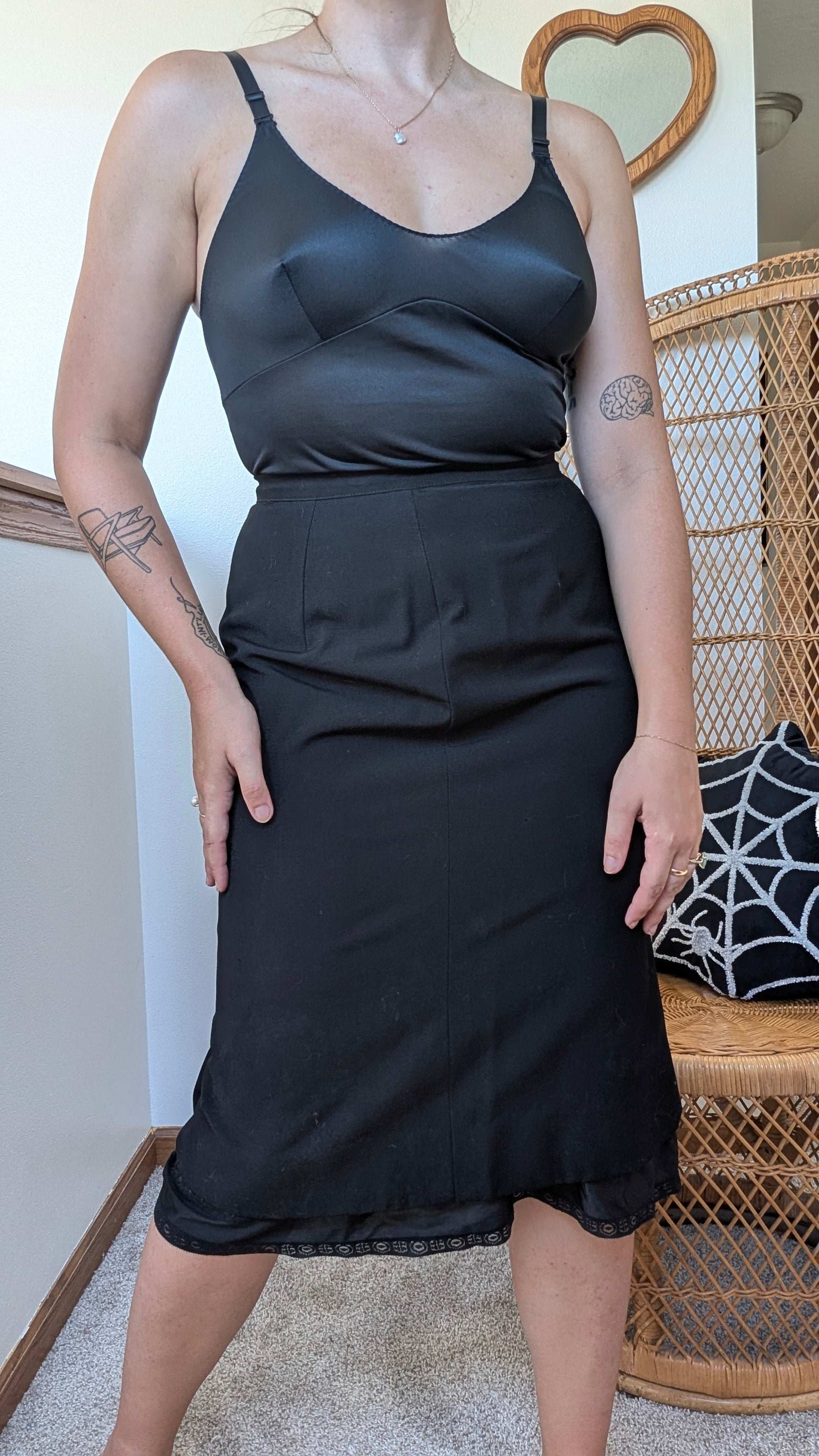 1940s pencil skirt Skirt Rad Bonnie's Vintage