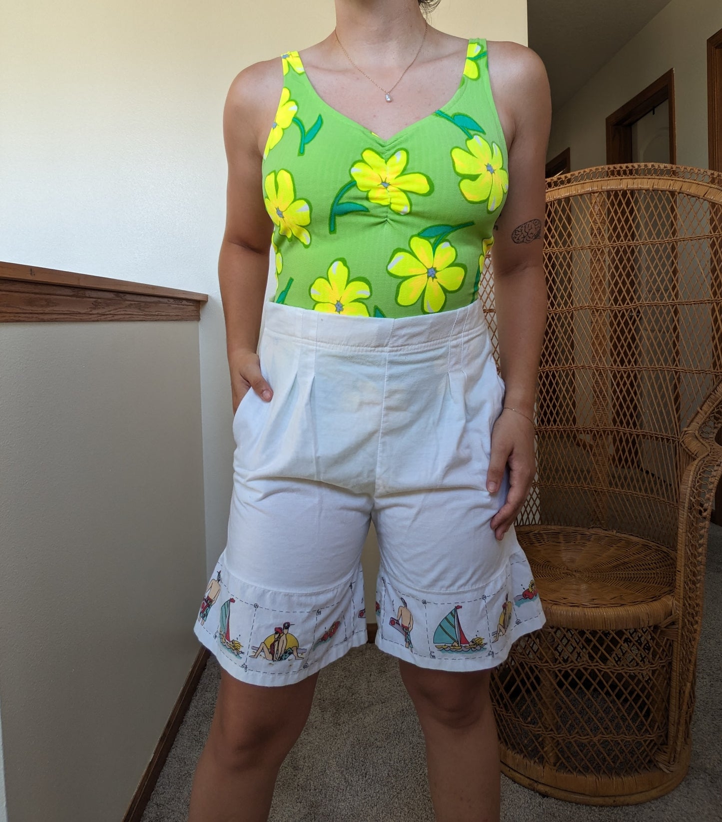 1990s Jantzen division hibiscus swimsuit