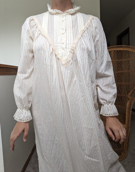 1980s night dress Pajamas Rad Bonnie's Vintage