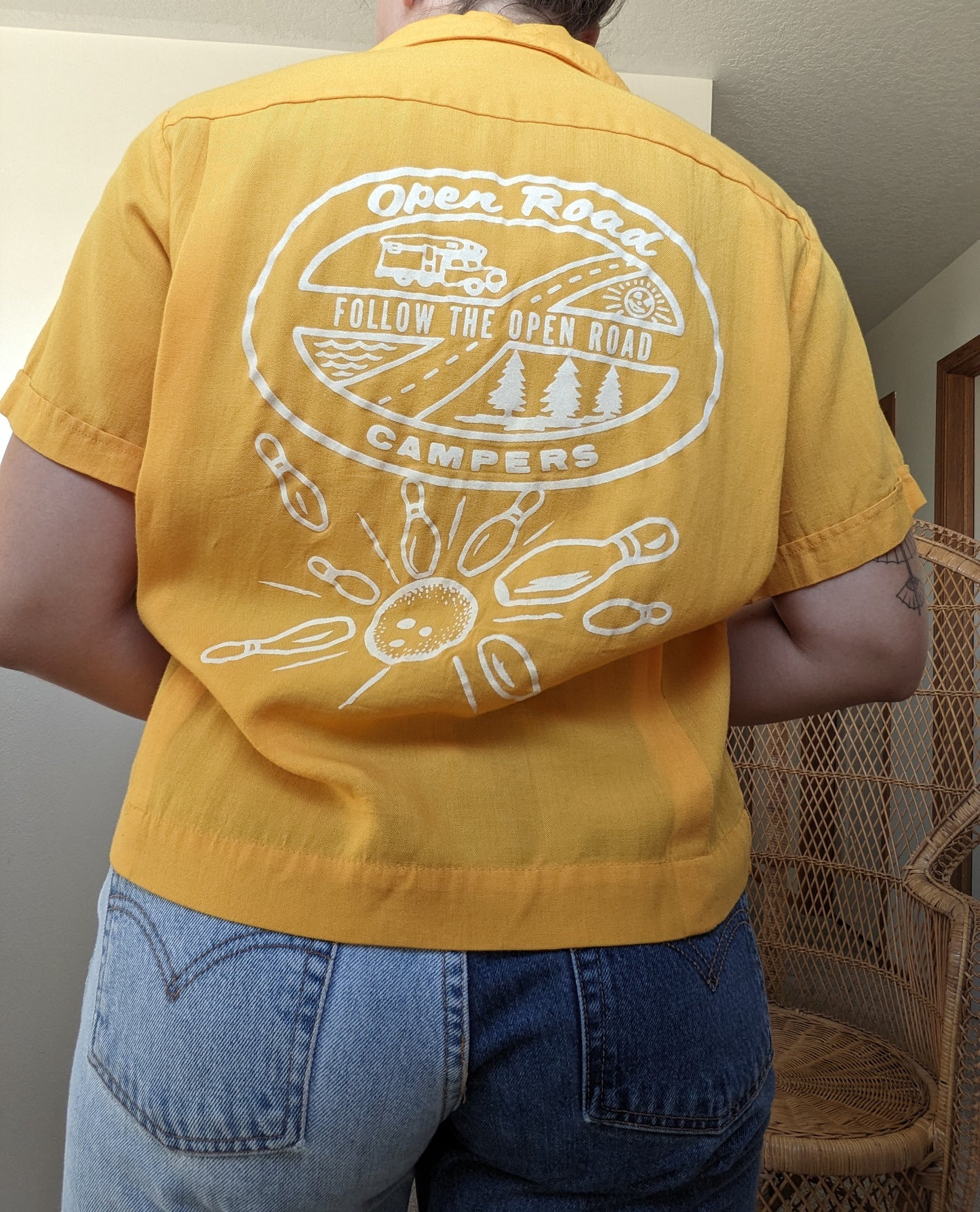 1950s goldenrod chain stitch bowling shirt Top Rad Bonnie's Vintage