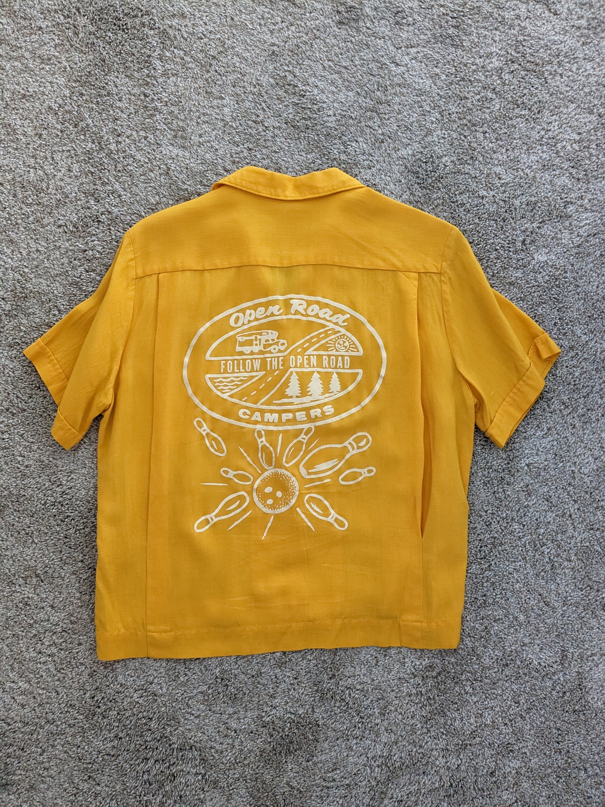 1950s goldenrod chain stitch bowling shirt Top Rad Bonnie's Vintage