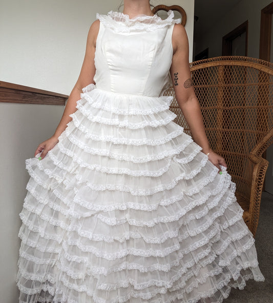 1960s tiered lace ruffle wedding gown Dress Rad Bonnie's Vintage