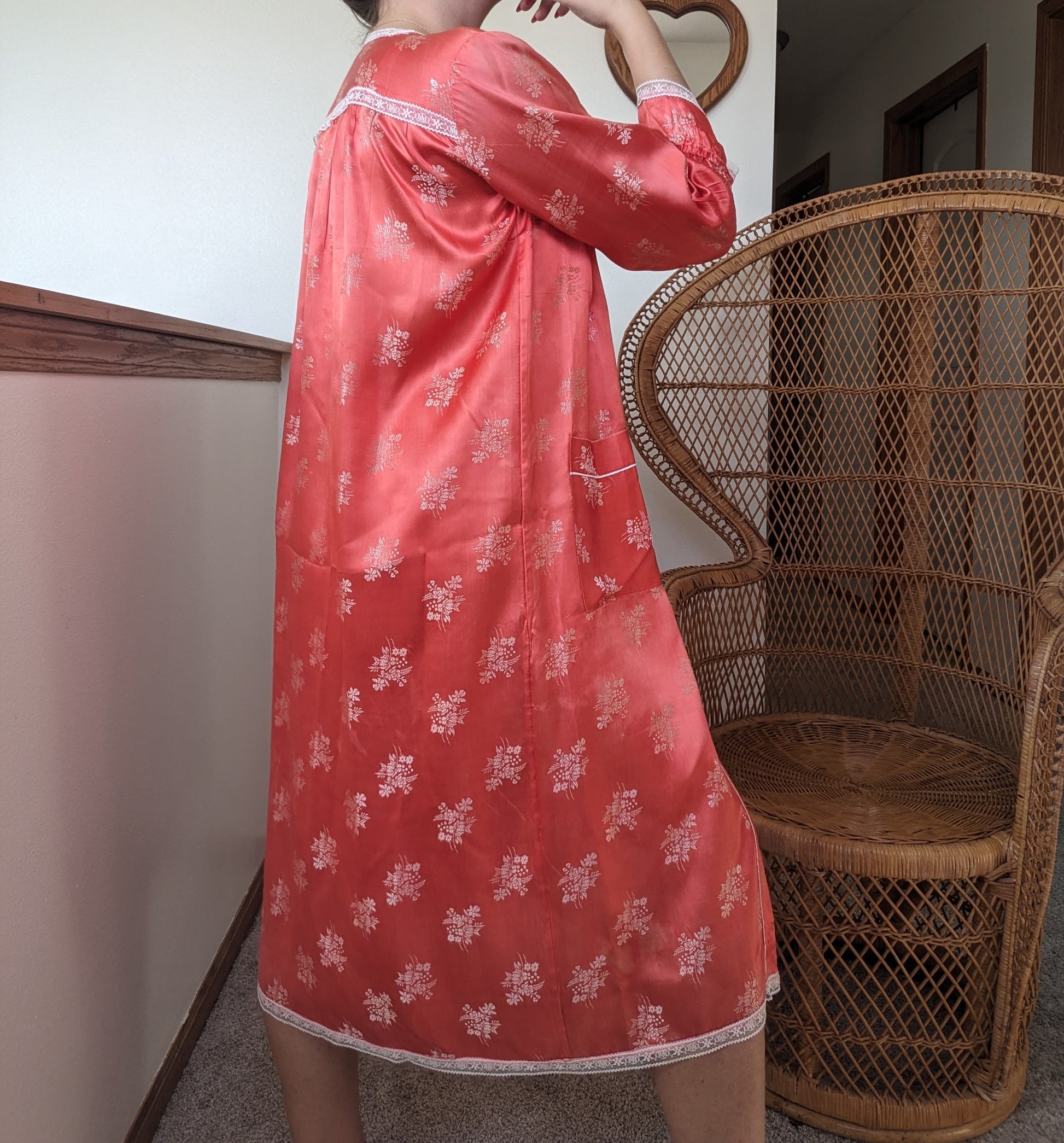 1970s robe Robe Rad Bonnie's Vintage
