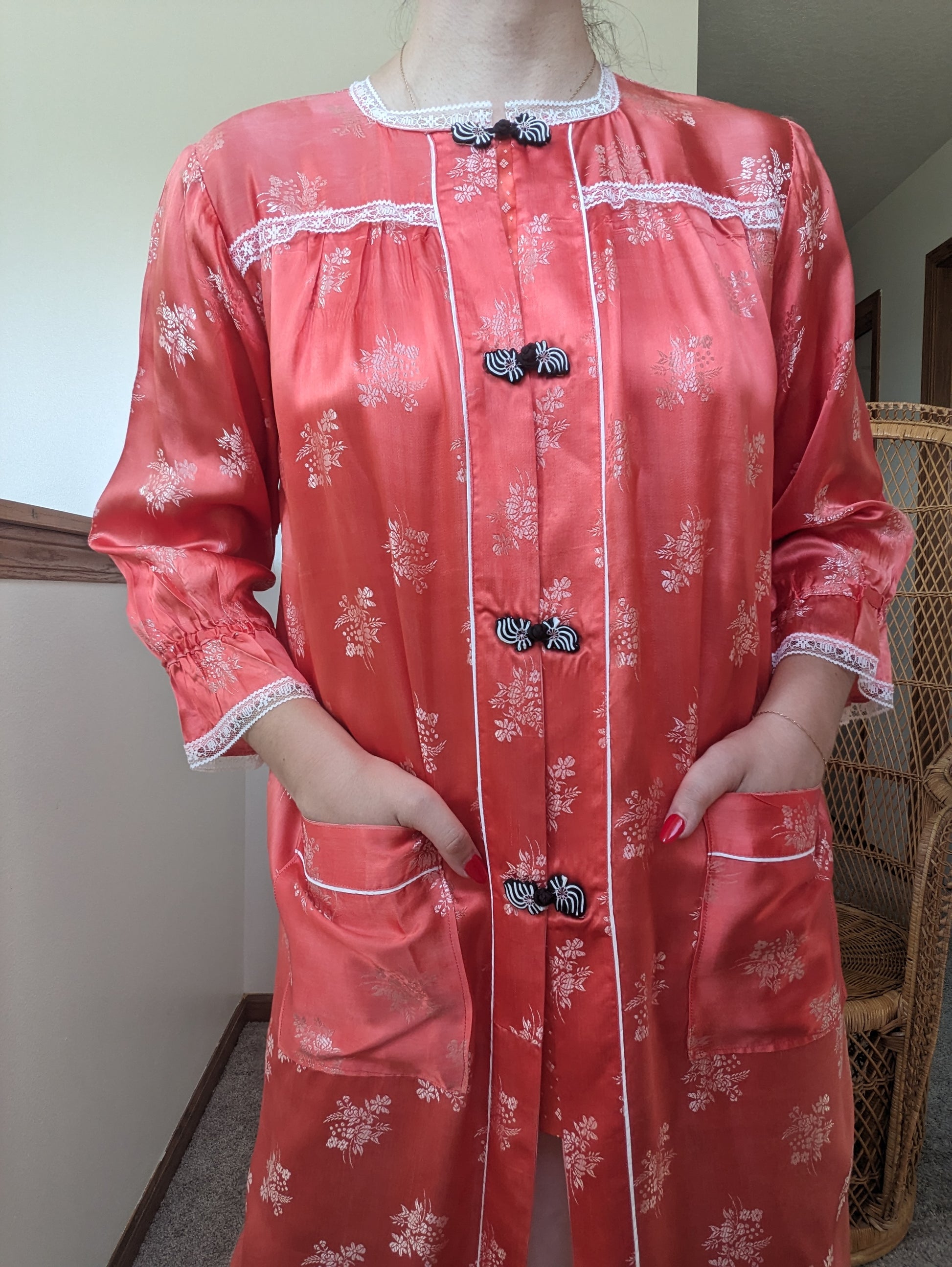 1970s robe Robe Rad Bonnie's Vintage