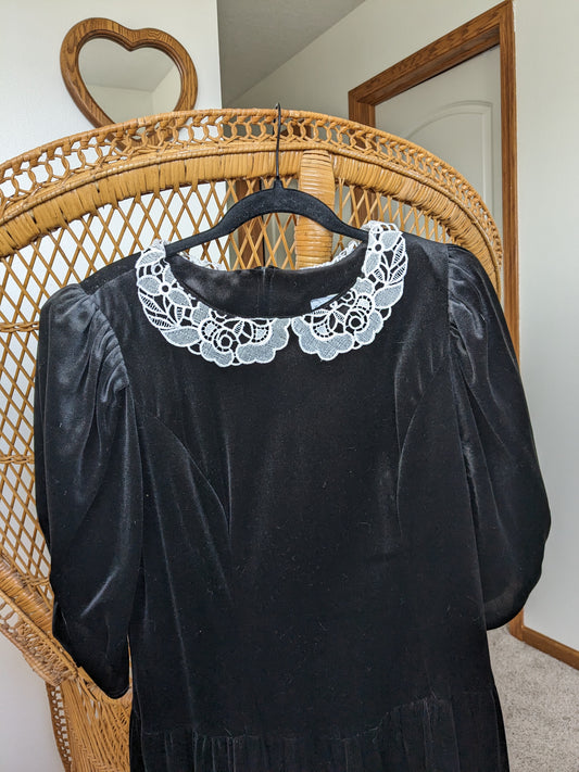 1980s black velvet dress Dress Rad Bonnie's Vintage