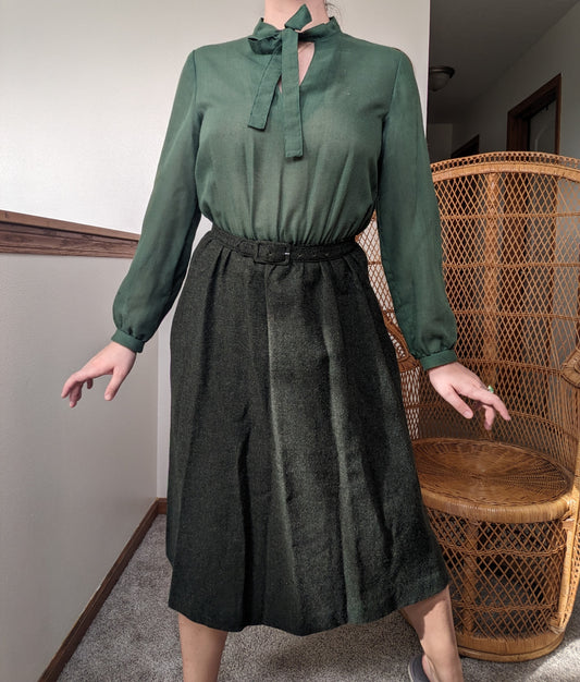 1970s green set Set Rad Bonnie's Vintage