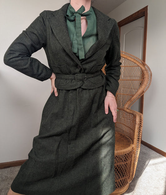 1970s green set Set Rad Bonnie's Vintage