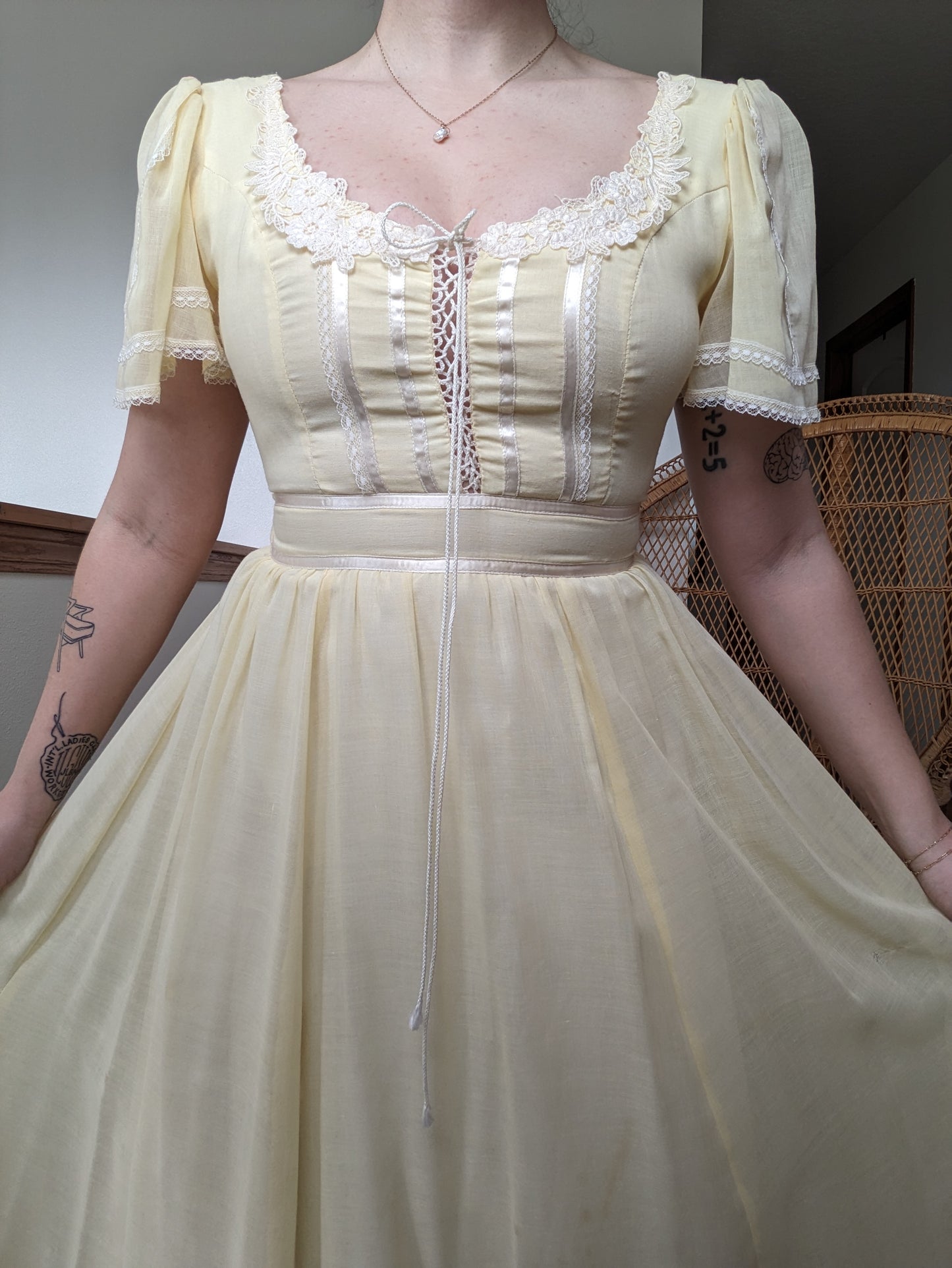 1970s pastel yellow prairie dress