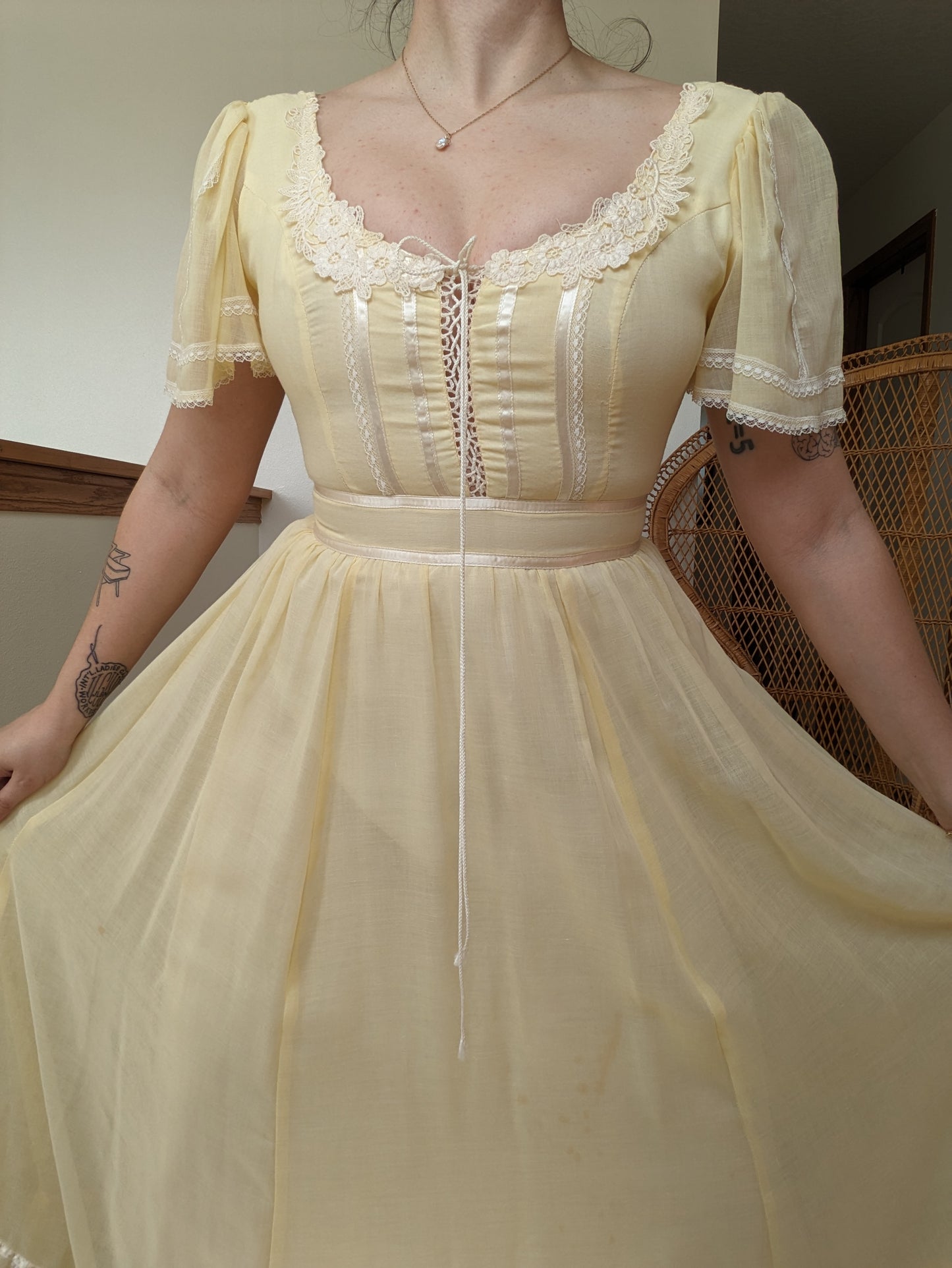 1970s pastel yellow prairie dress