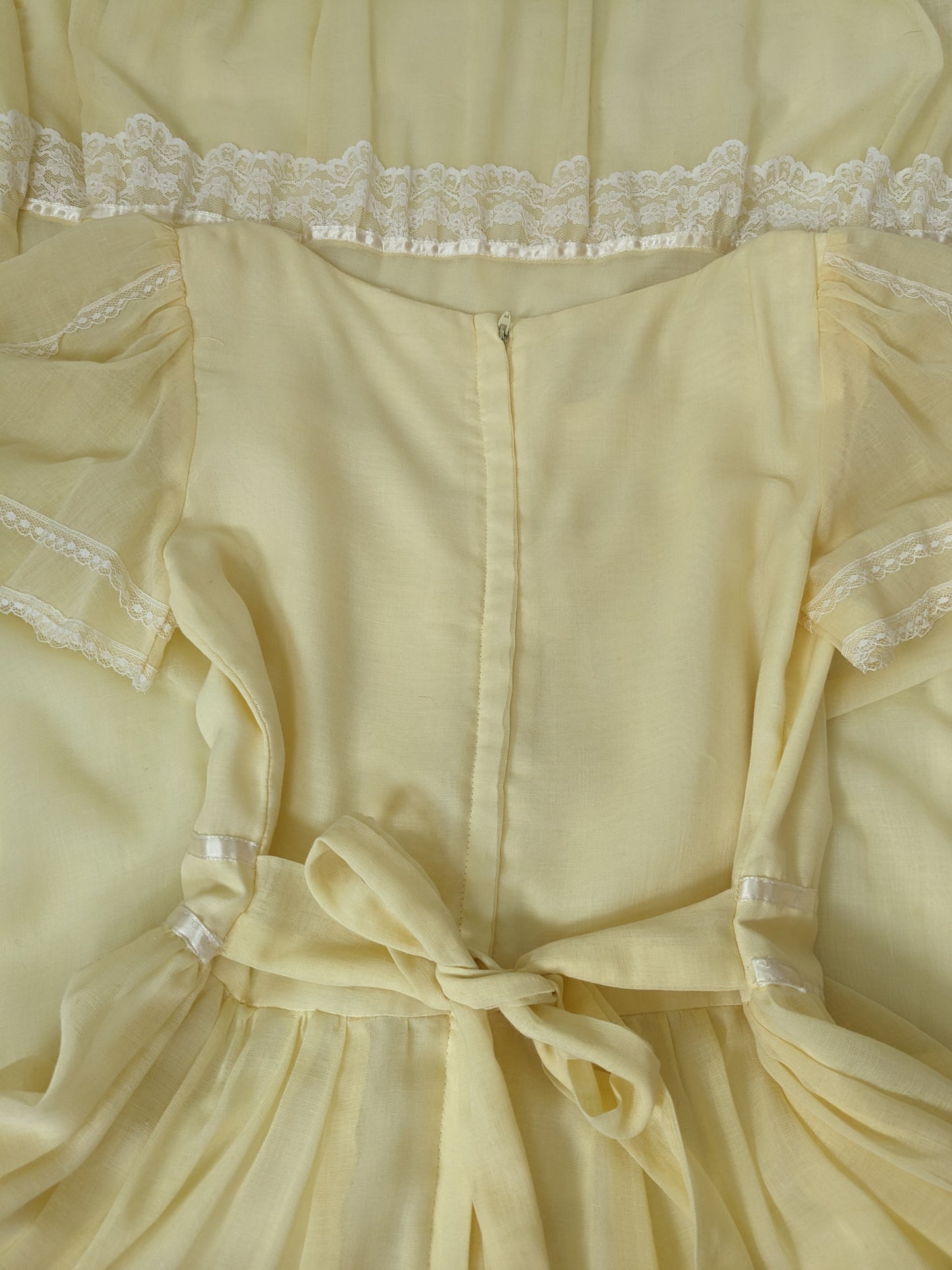 1970s pastel yellow prairie dress