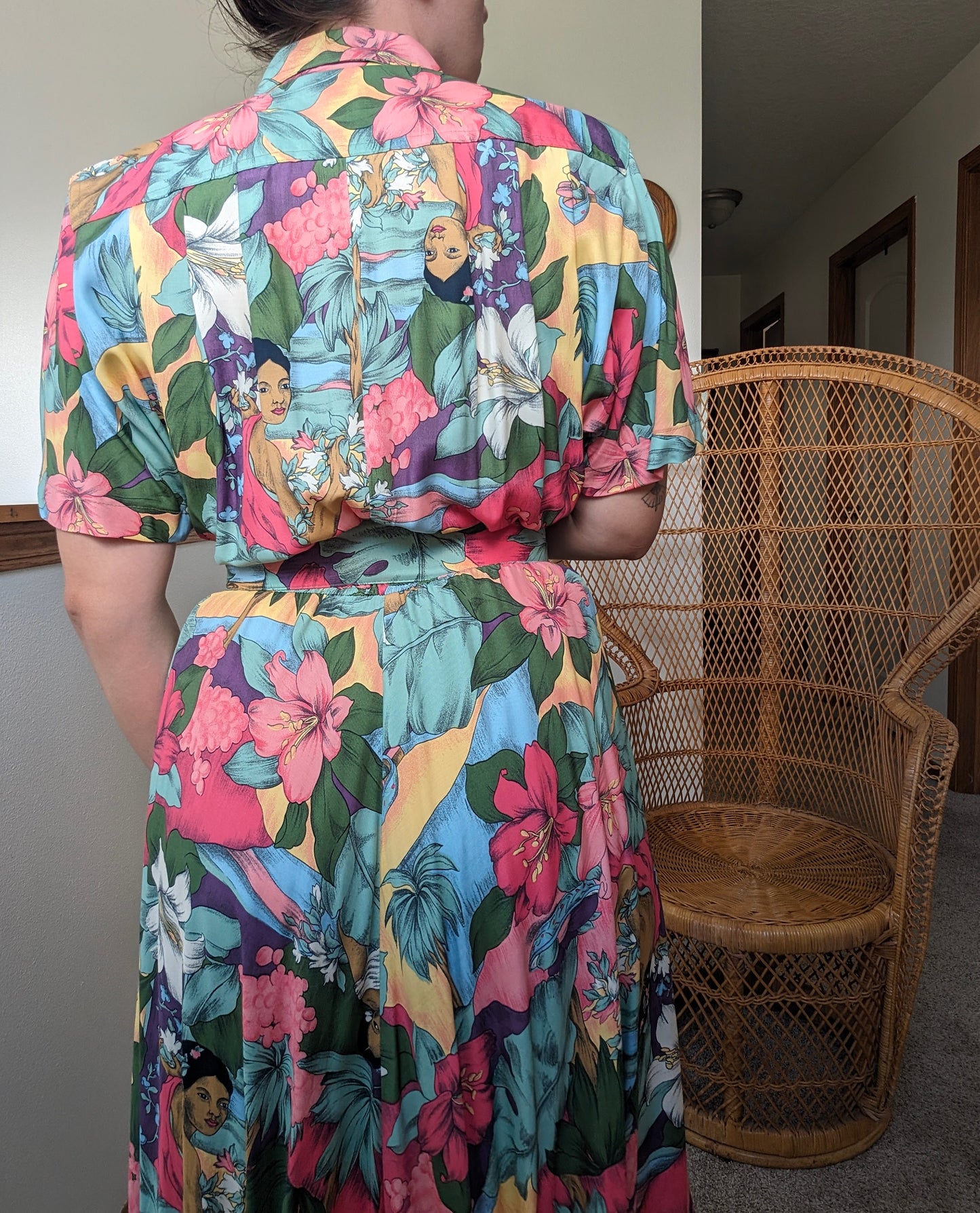 1980s does 40s tropical dress