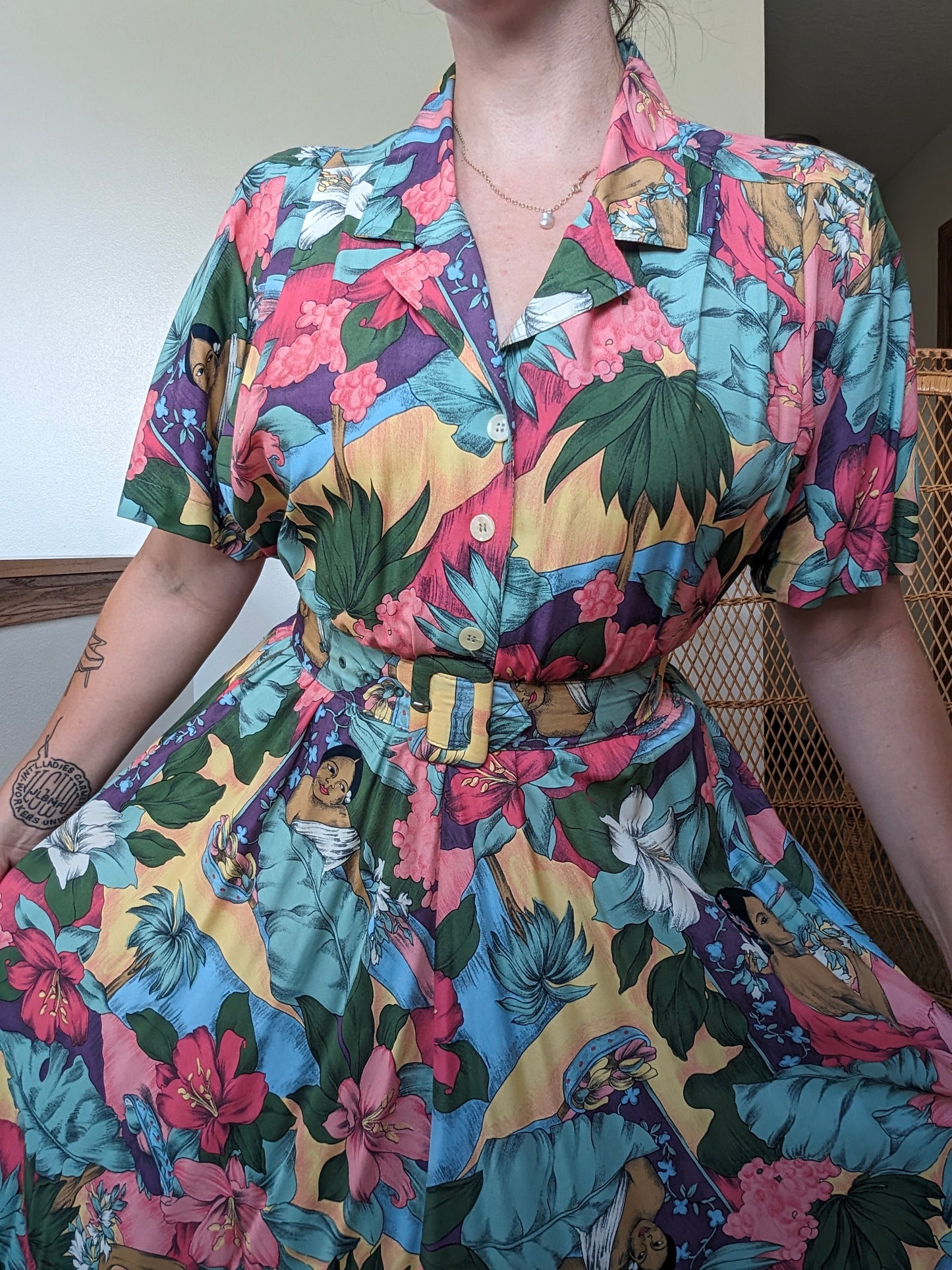 1980s does 40s tropical dress