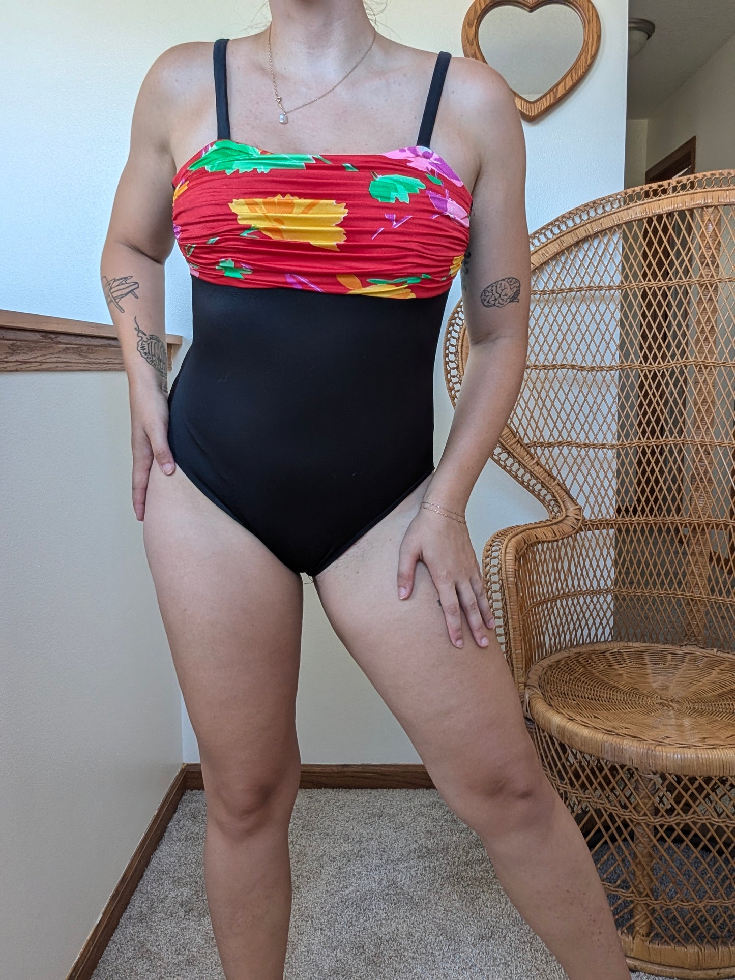 1980s pinup swimsuit