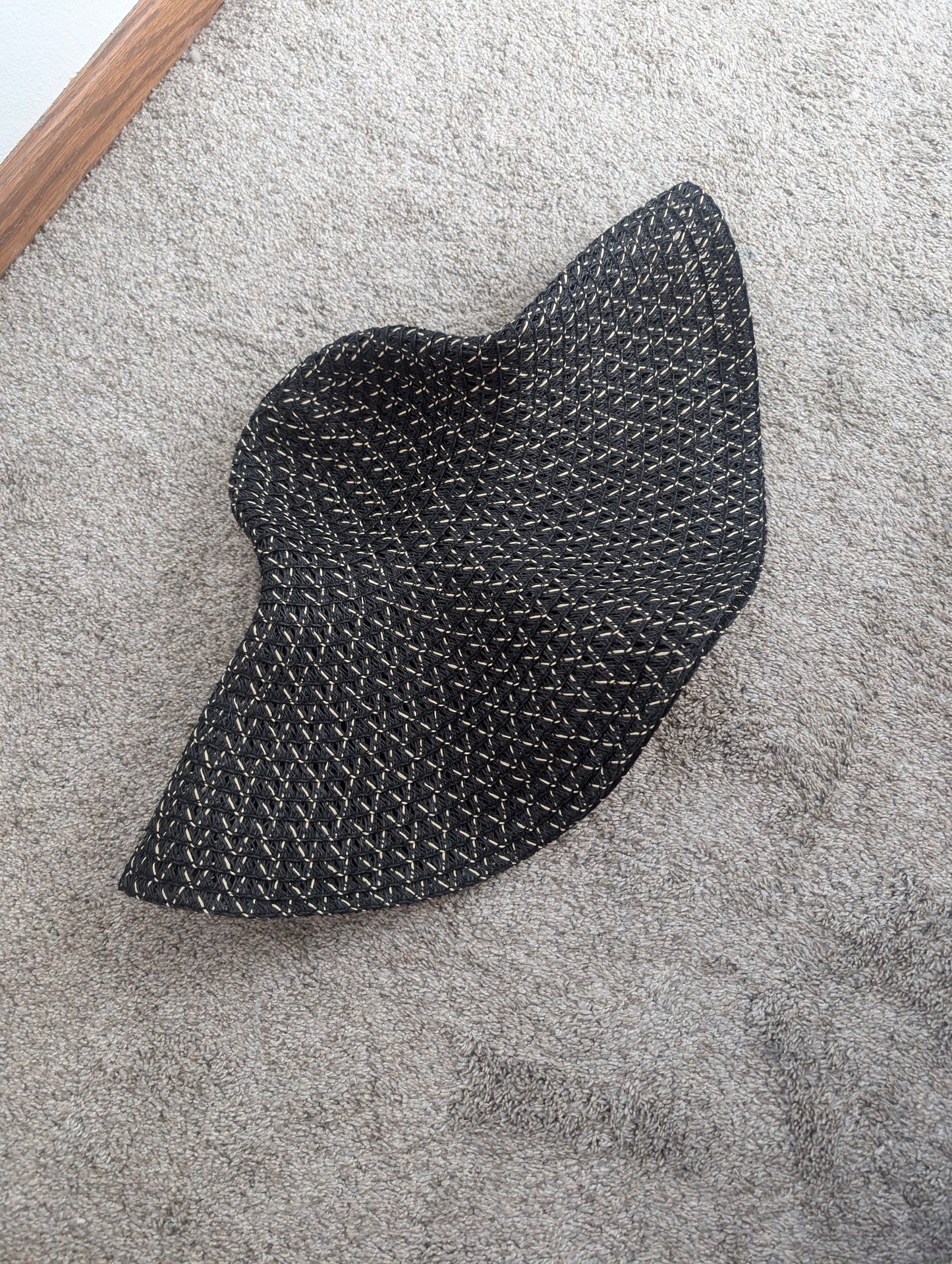 Modern over-sized sun hat