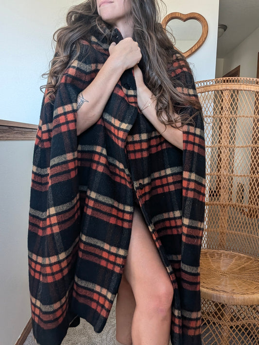 1970s plaid hooded cape Cape Rad Bonnie's Vintage