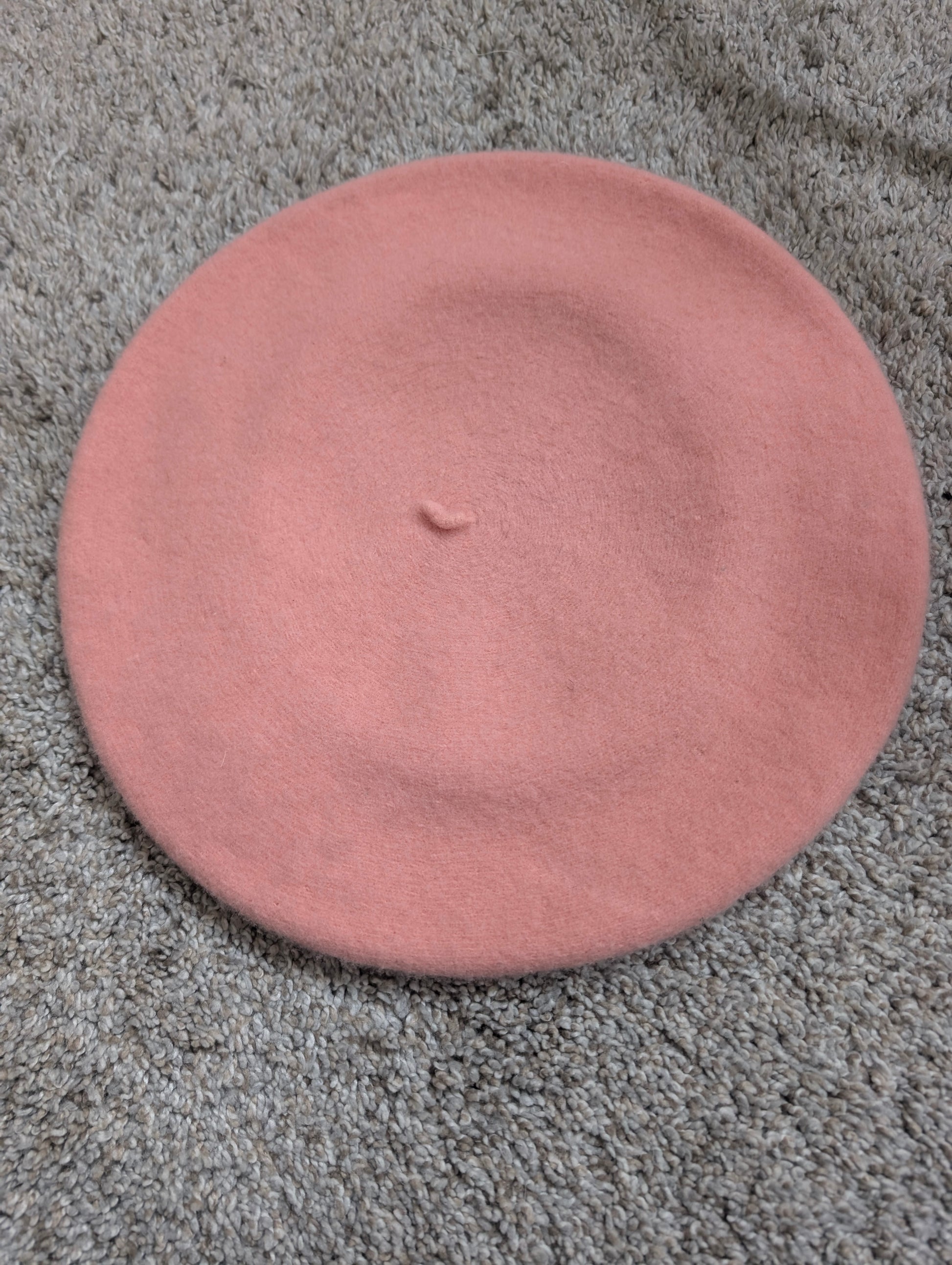 1970s baby pink wool beret hat Rad Bonnie's Vintage