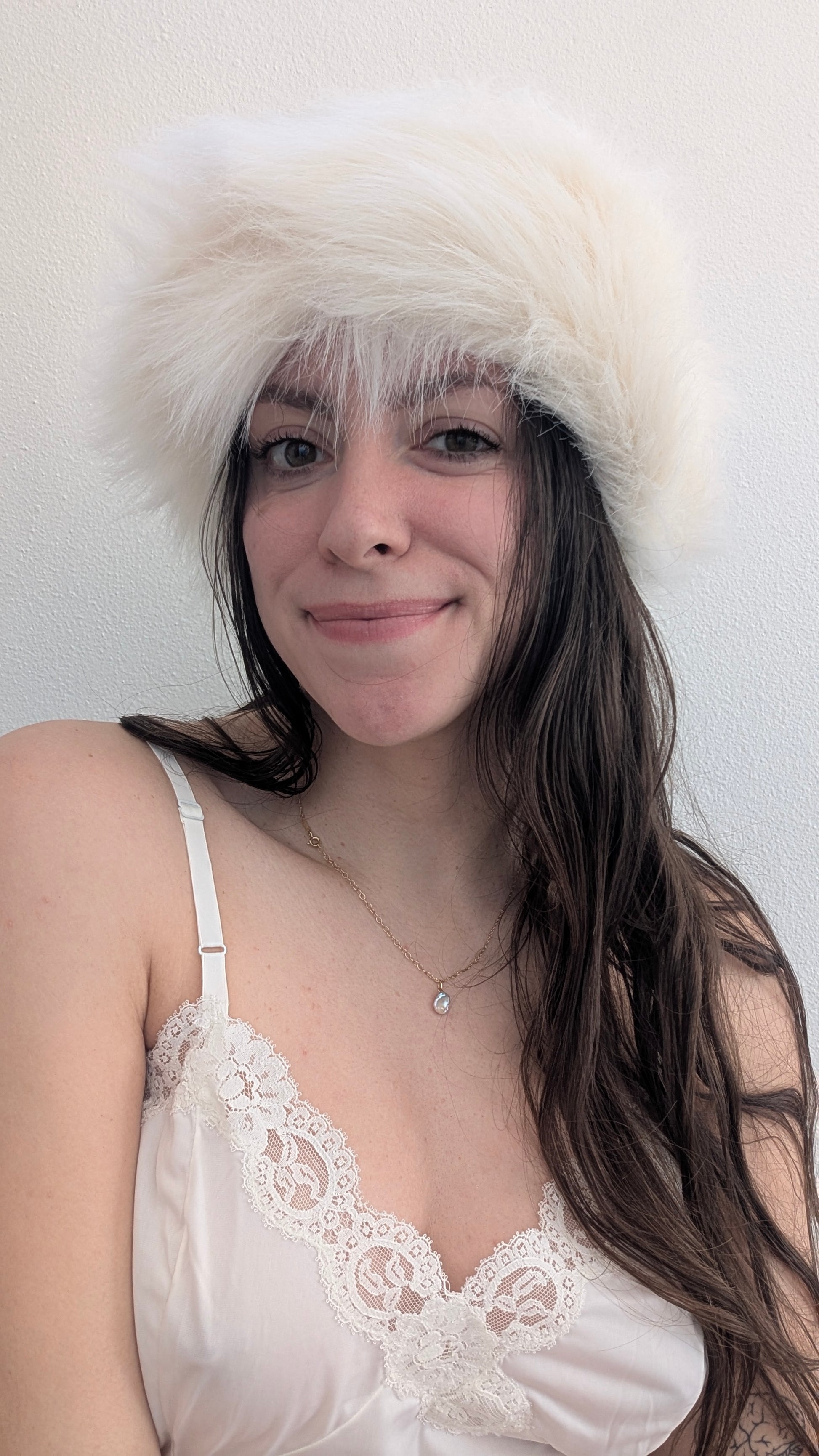 1980s fur hat hat Rad Bonnie's Vintage