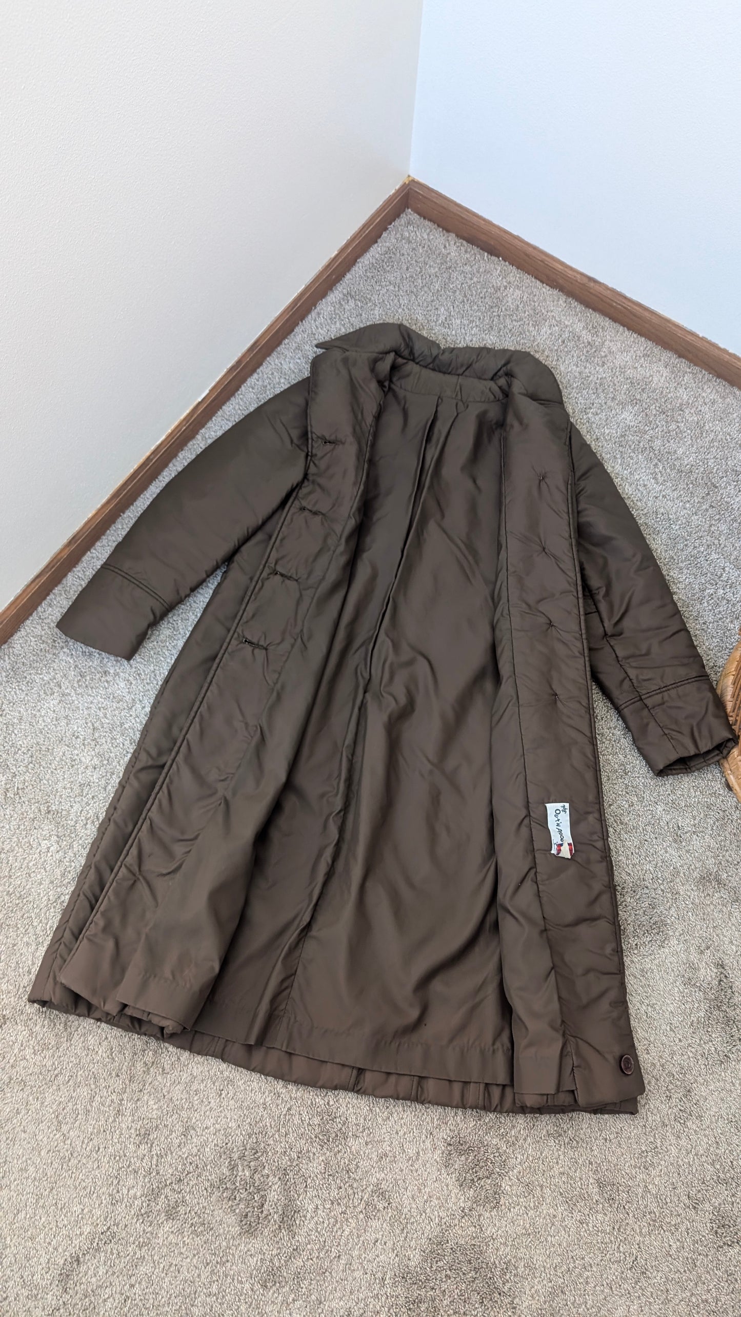 1970s brown puffer