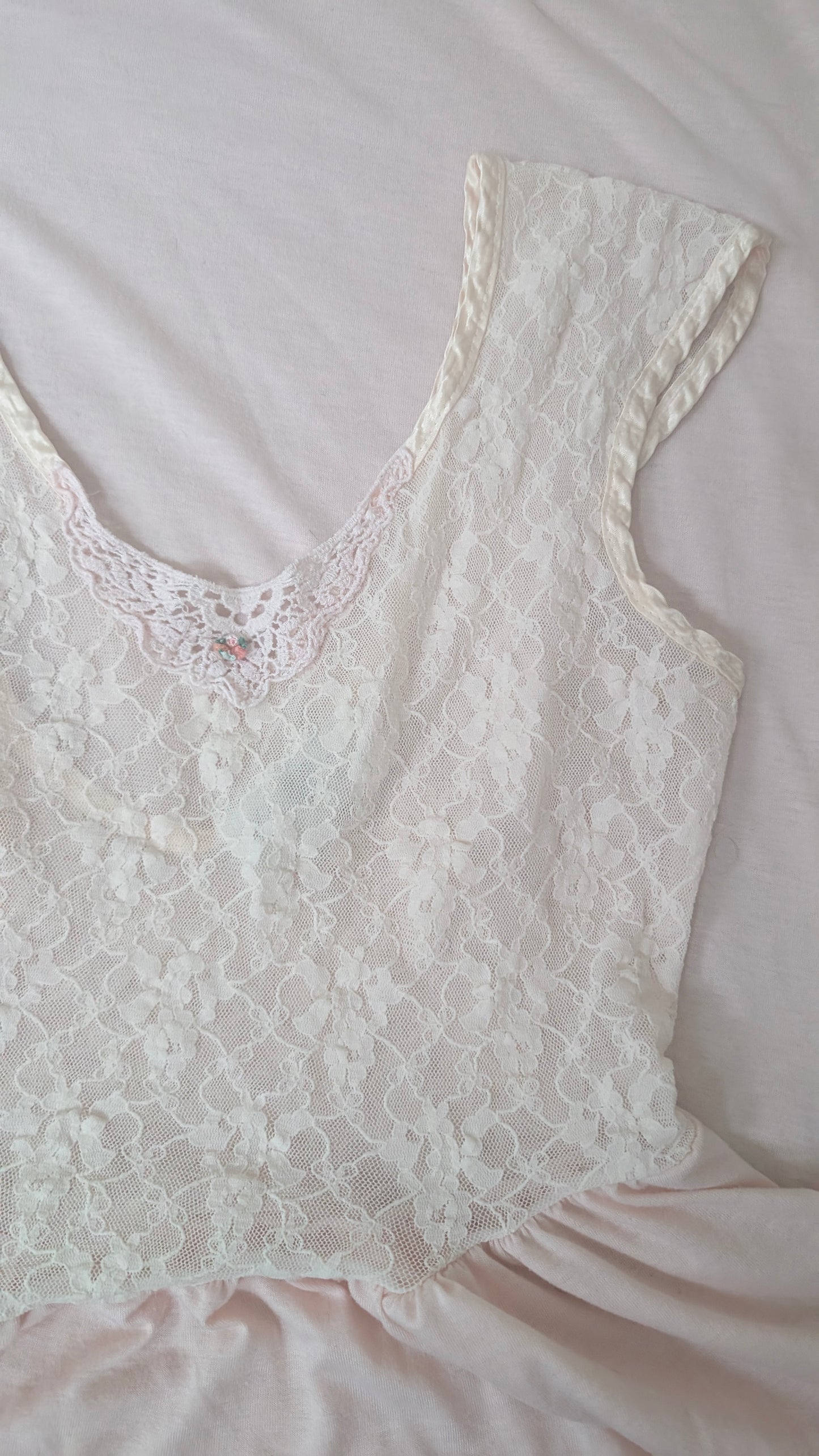 1990s lacey sleepwear