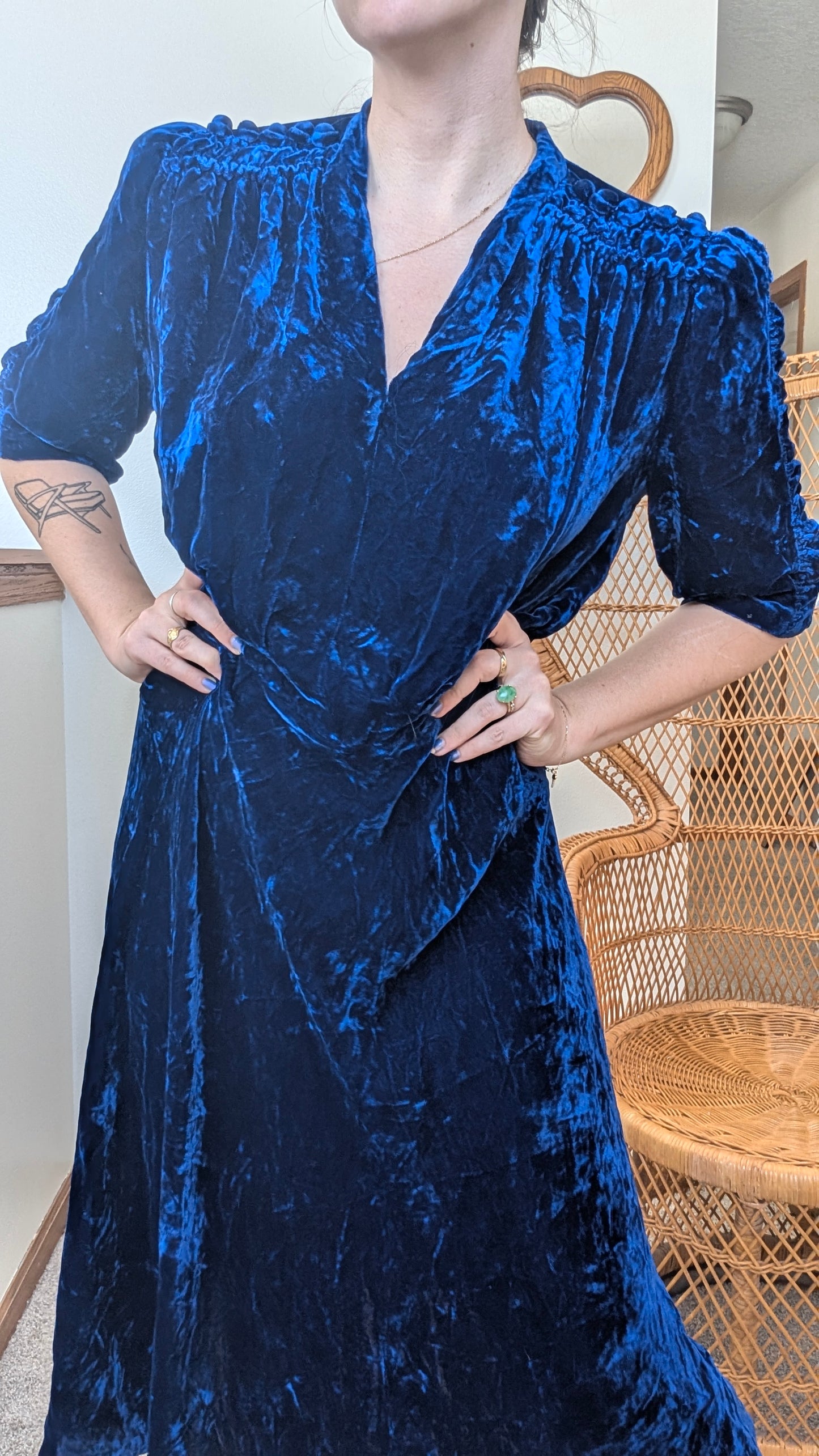 1930s velvet dress