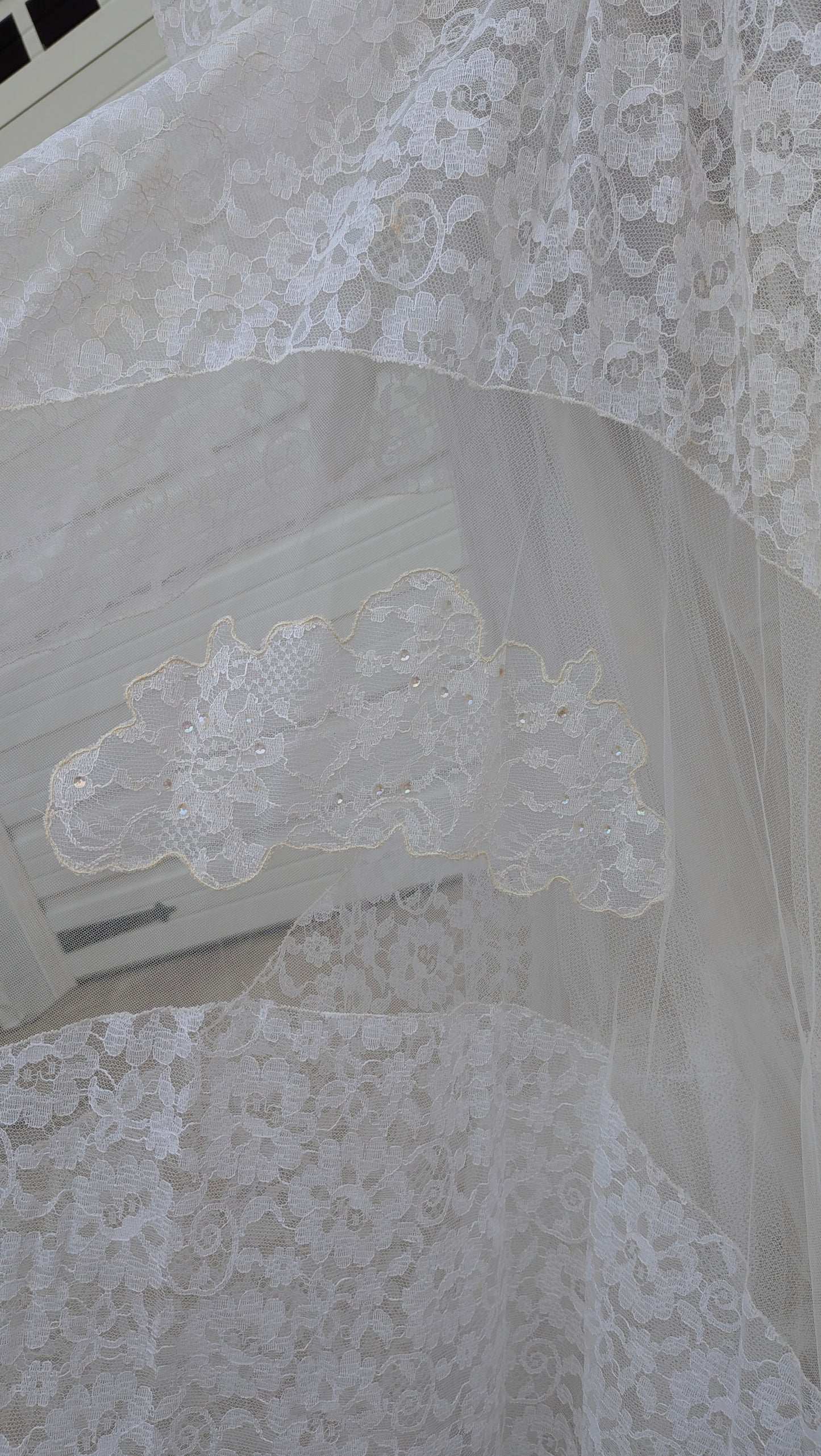 1960s lace wedding gown Dress Rad Bonnie's Vintage