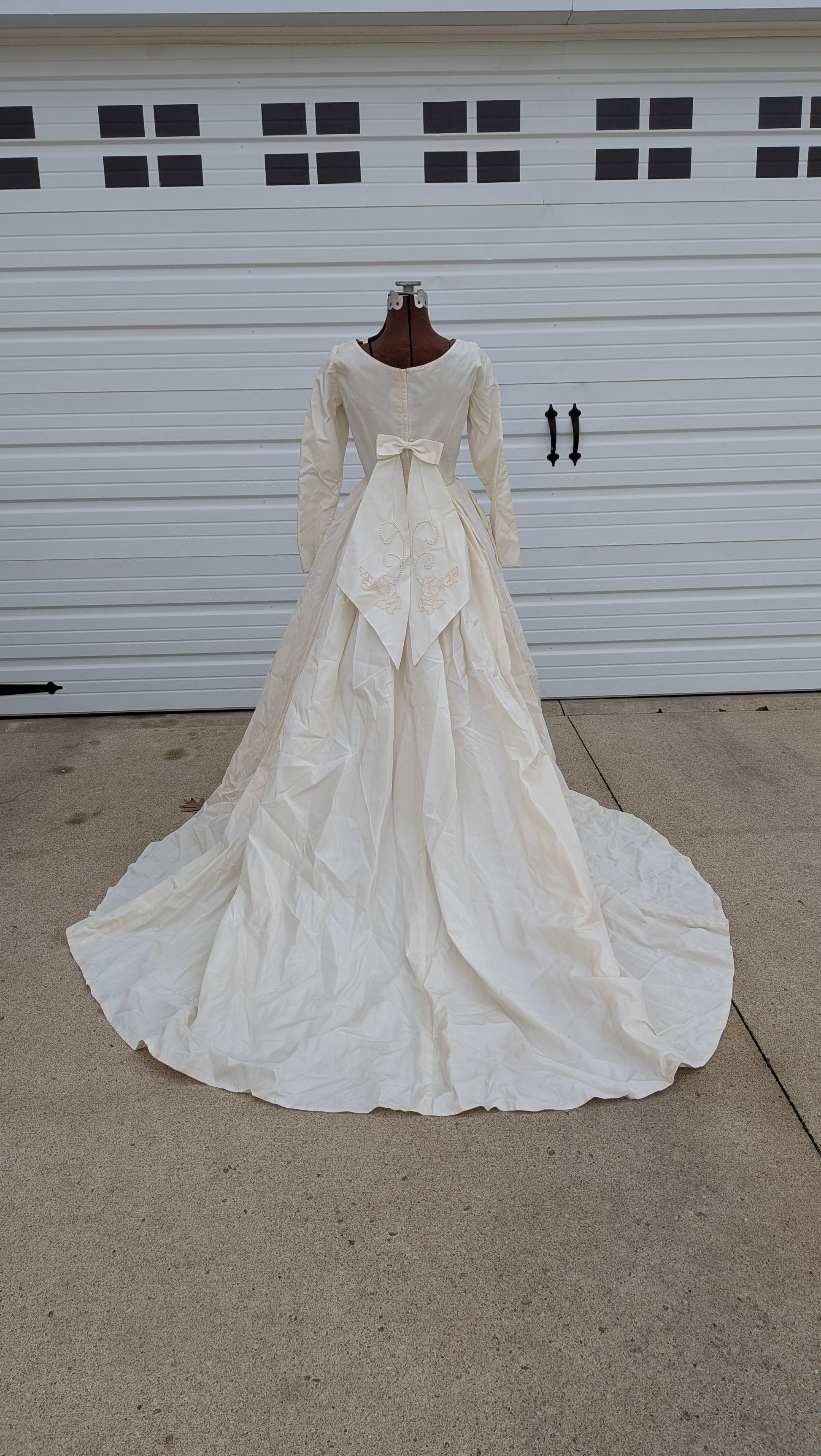 1950s beaded wedding gown Dress Rad Bonnie's Vintage