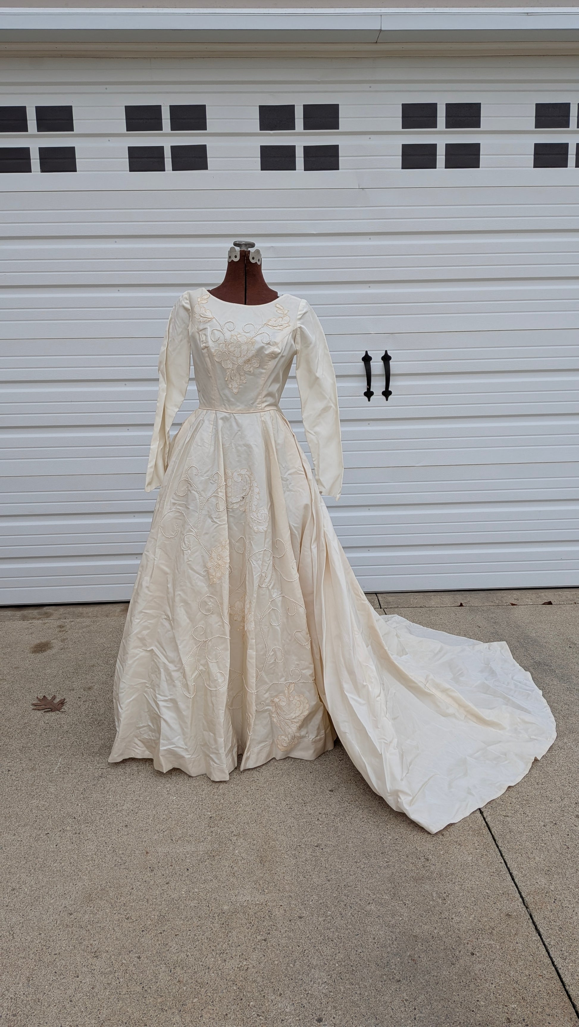 1950s beaded wedding gown Dress Rad Bonnie's Vintage