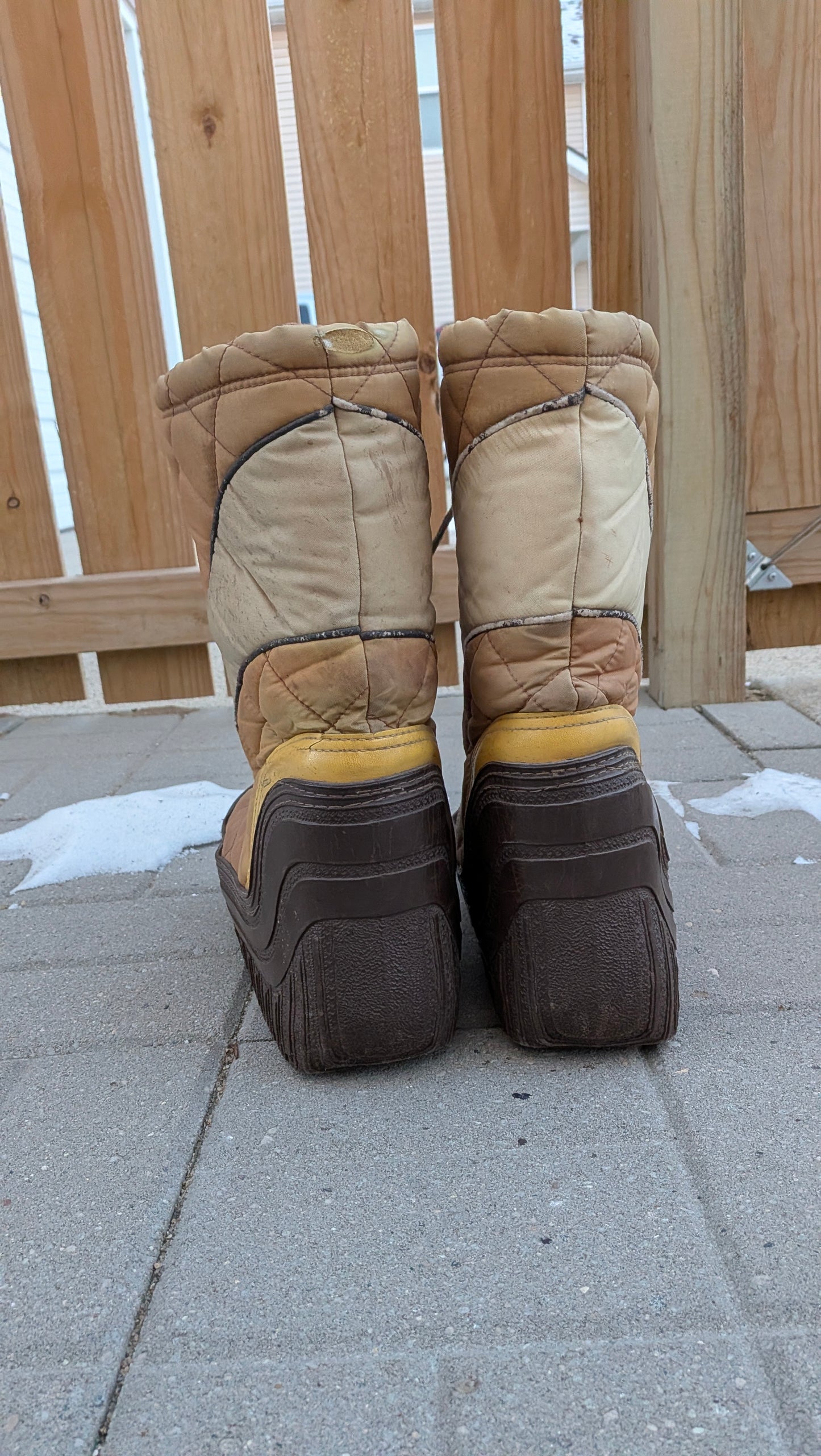 1970s moon boots