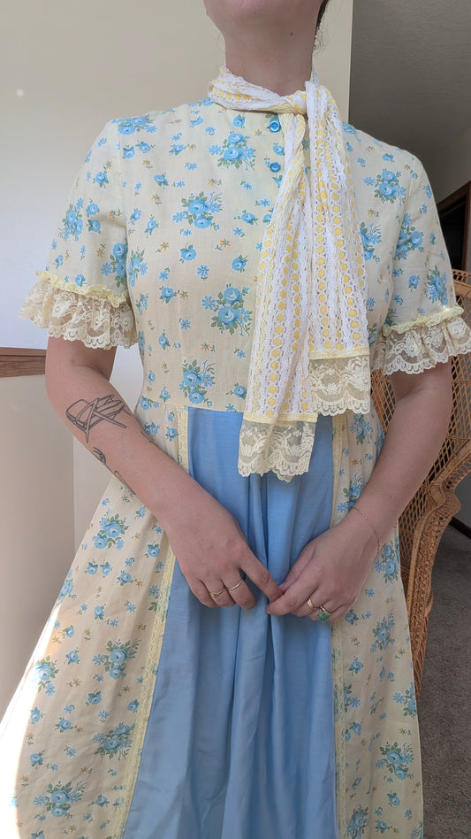 1970s prairie dress