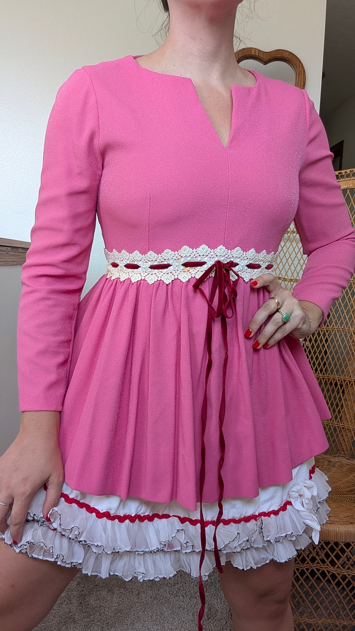 1960s pink top