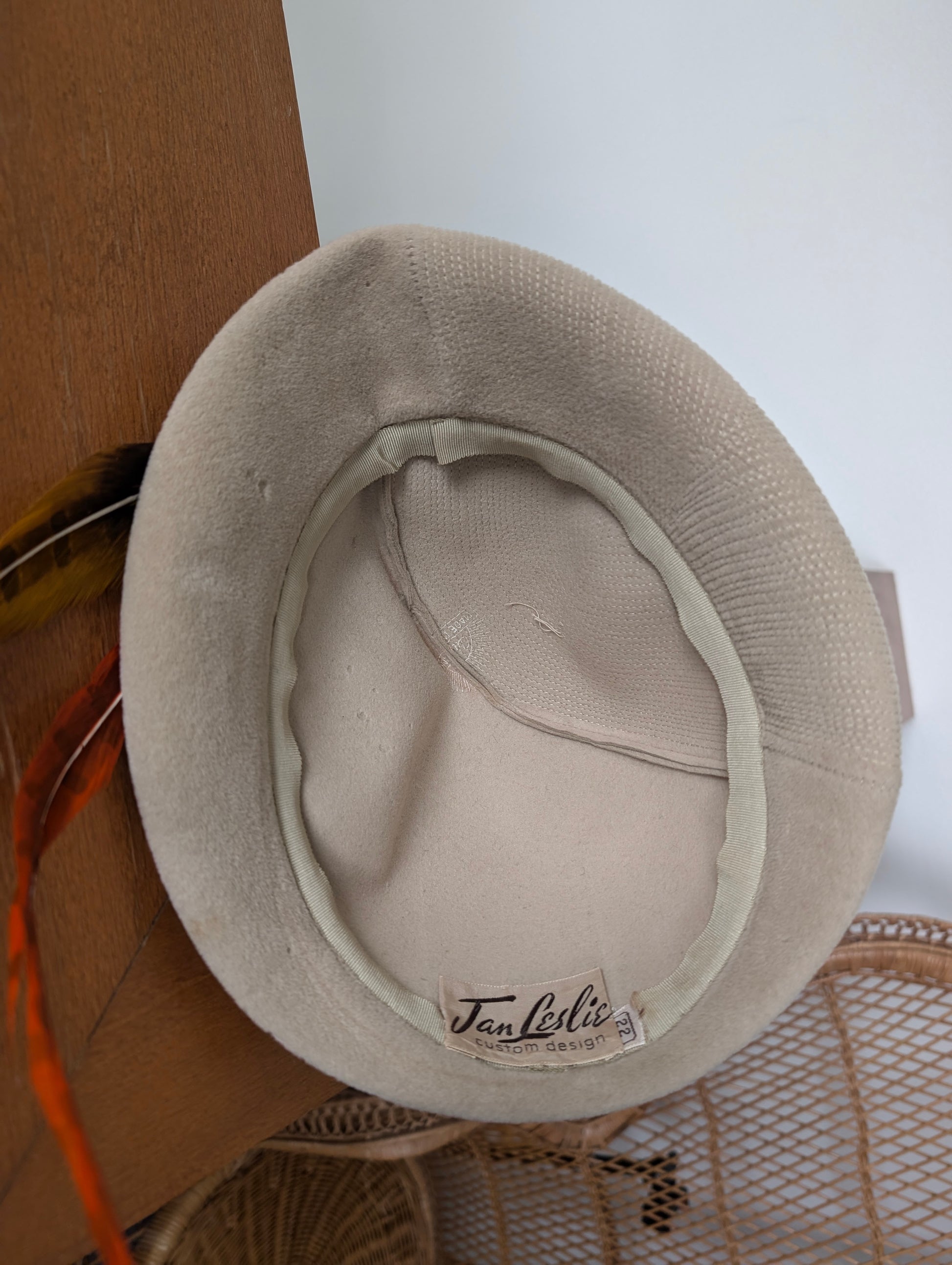 1940s teardrop feather hat hat Rad Bonnie's Vintage