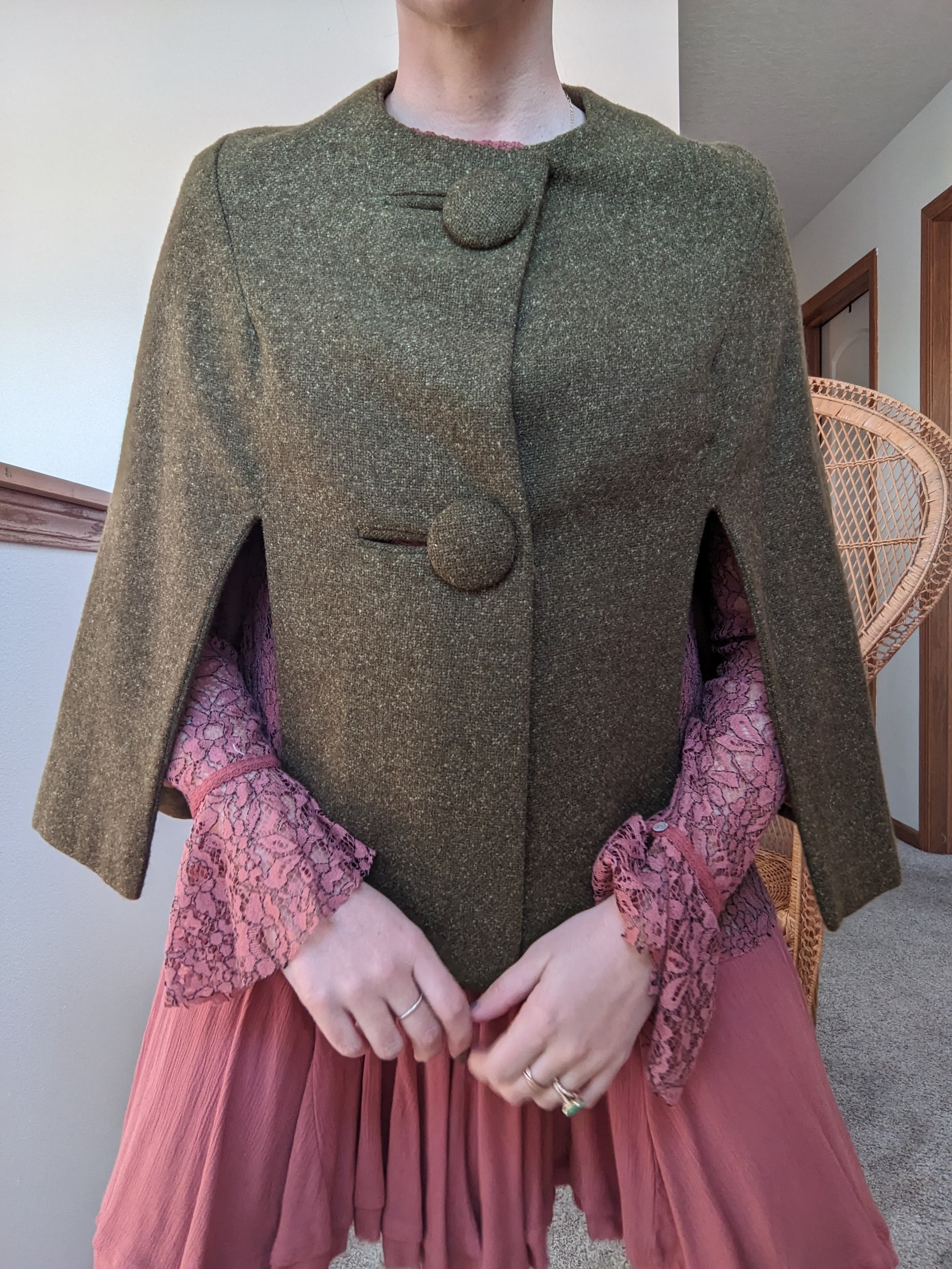 1960s olive cape Rad Bonnie's Vintage