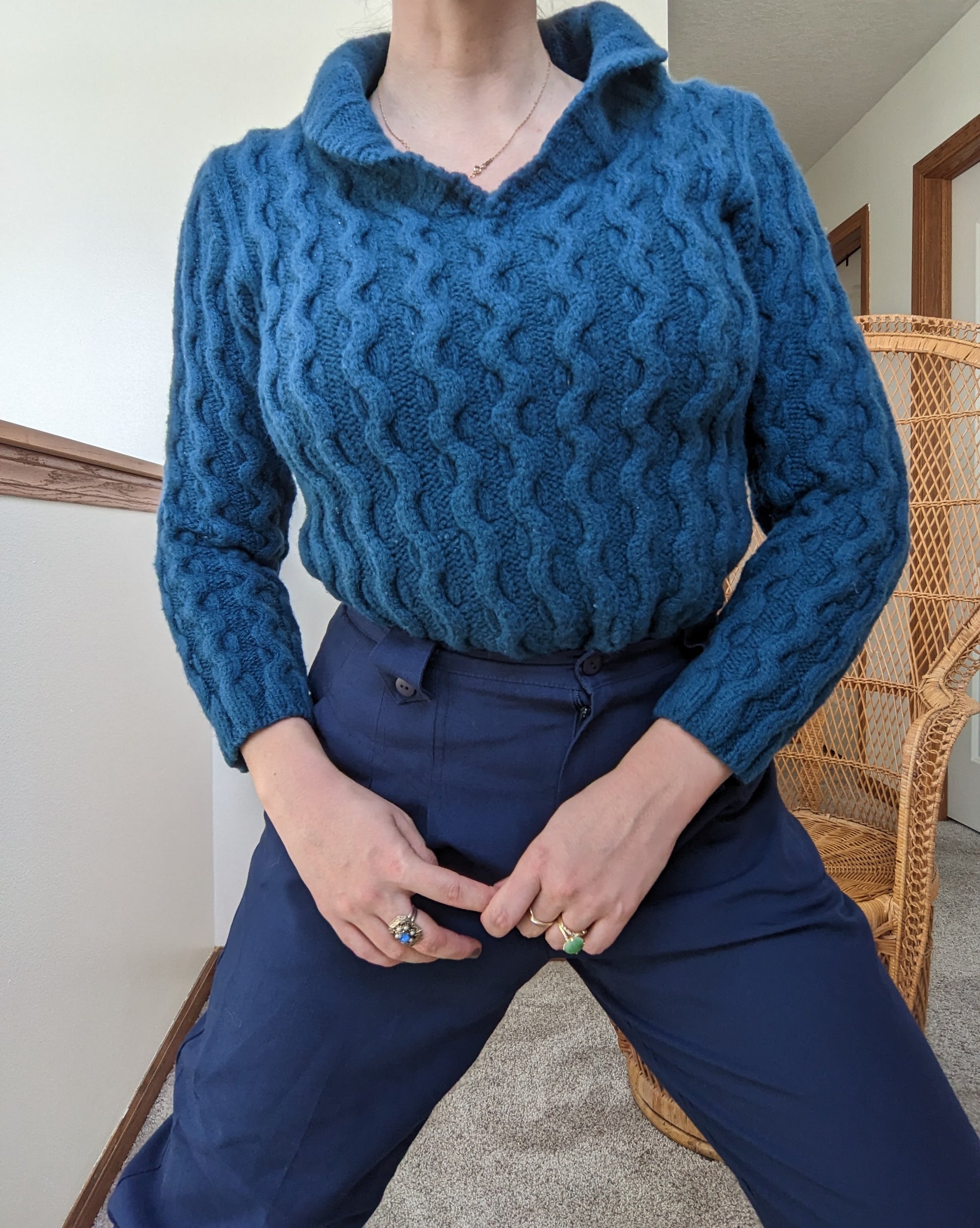 1980s 100% wool sweater Rad Bonnie's Vintage