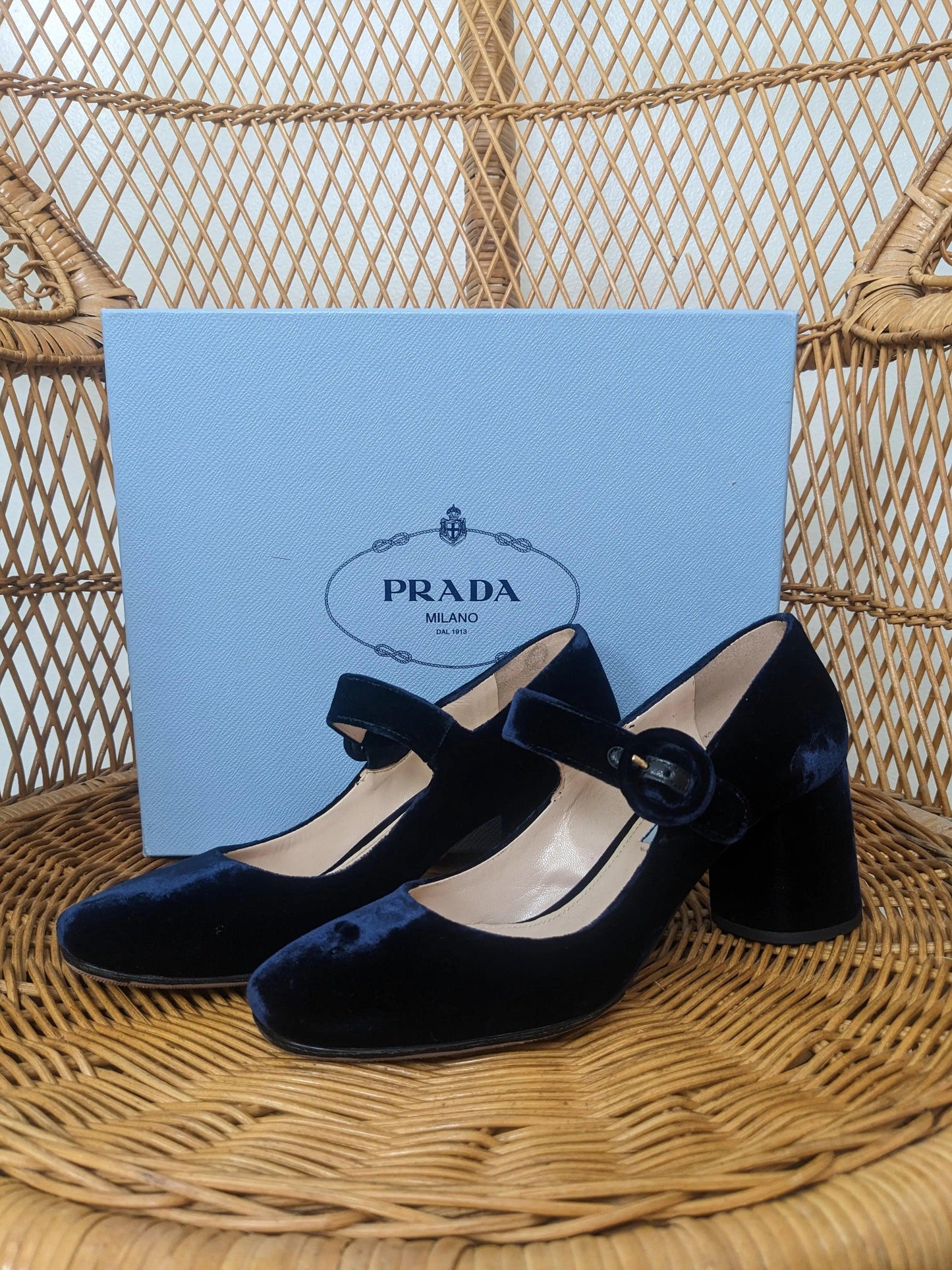 Prada Mary Janes, Size 6 Shoes Rad Bonnie's Vintage